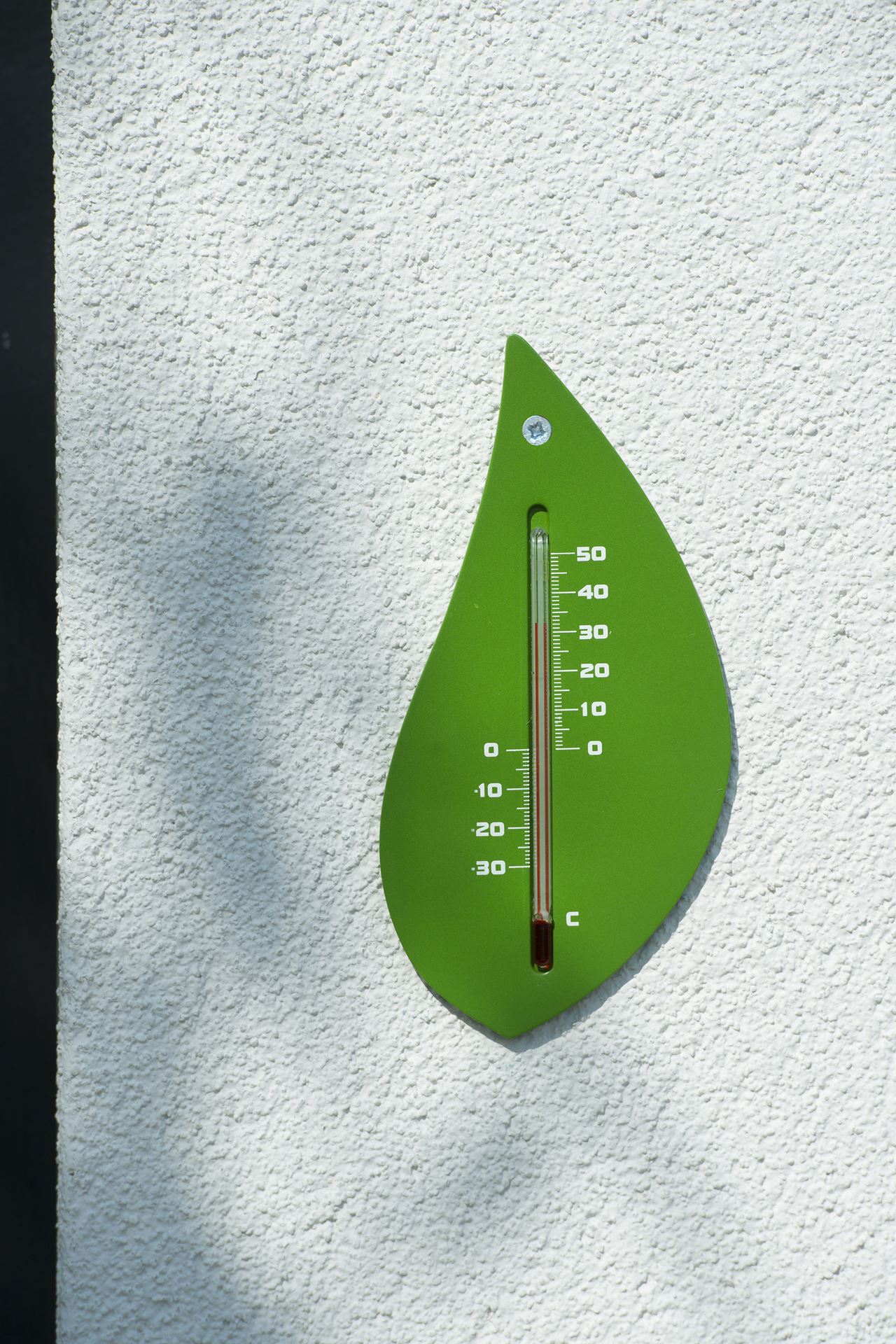 Muurthermometer-kunststof-groen-boomblad-15x8x0-3cm