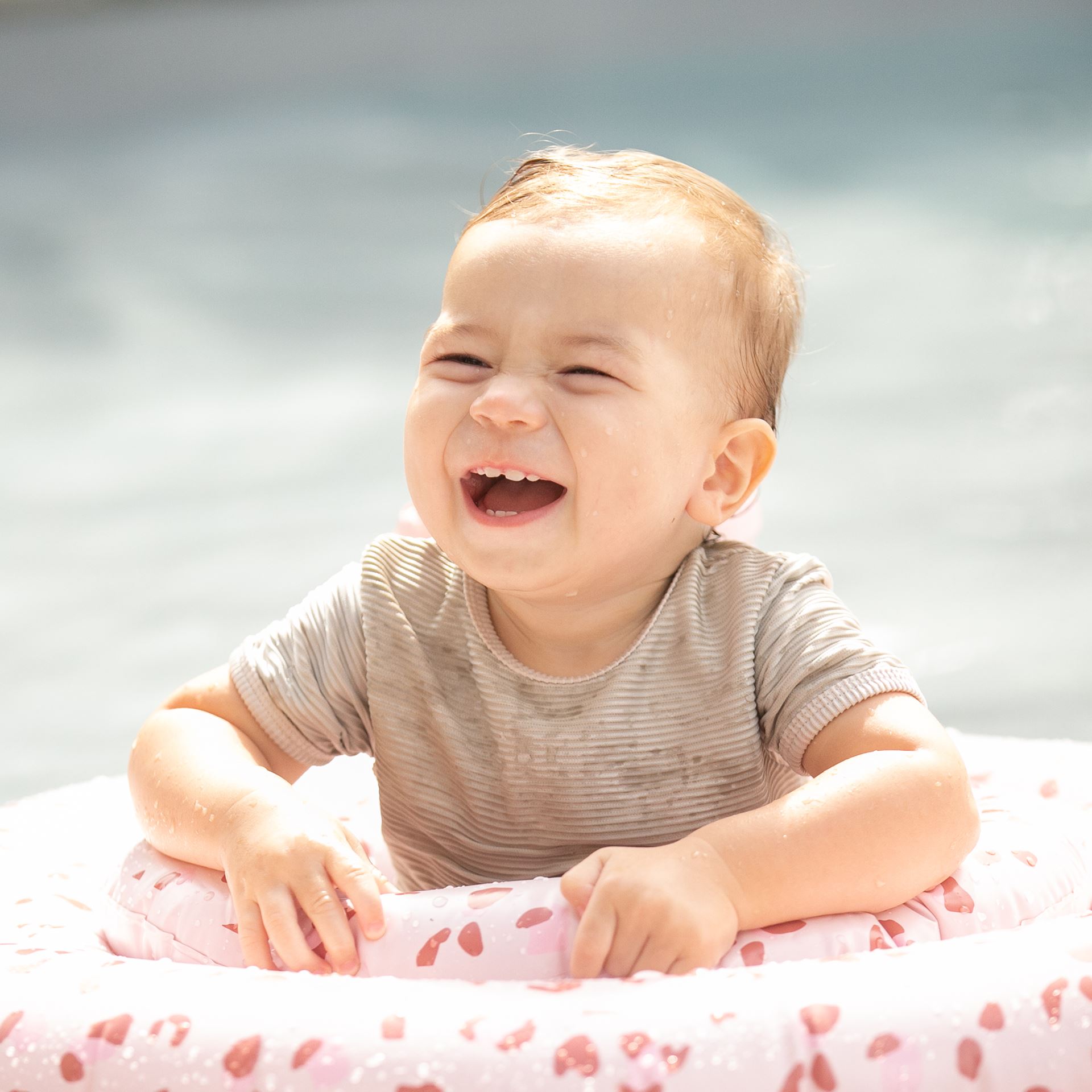 Baby-zwemzitje-oudroze-pantermotief-0-1-jaar