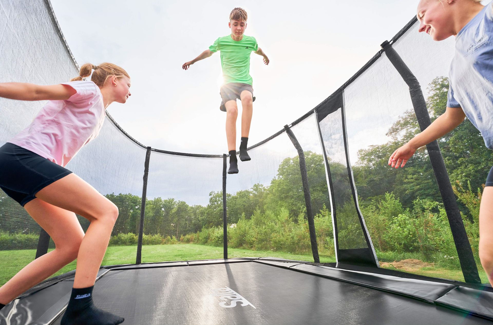 Salta-Premium-Black-Pro-400x260cm