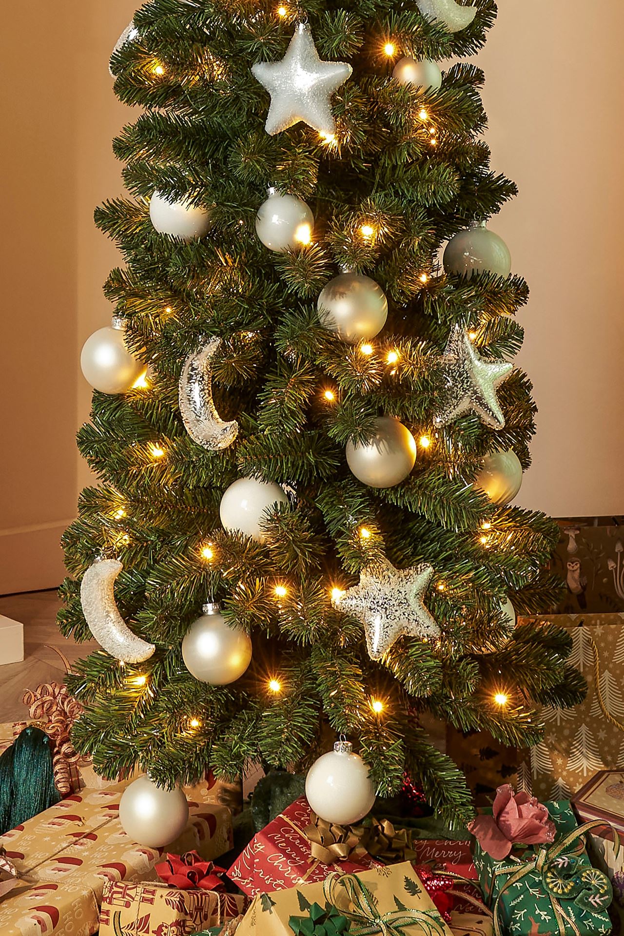 Kerstboom-Charlton-Pilar-D53xH185cm-groen