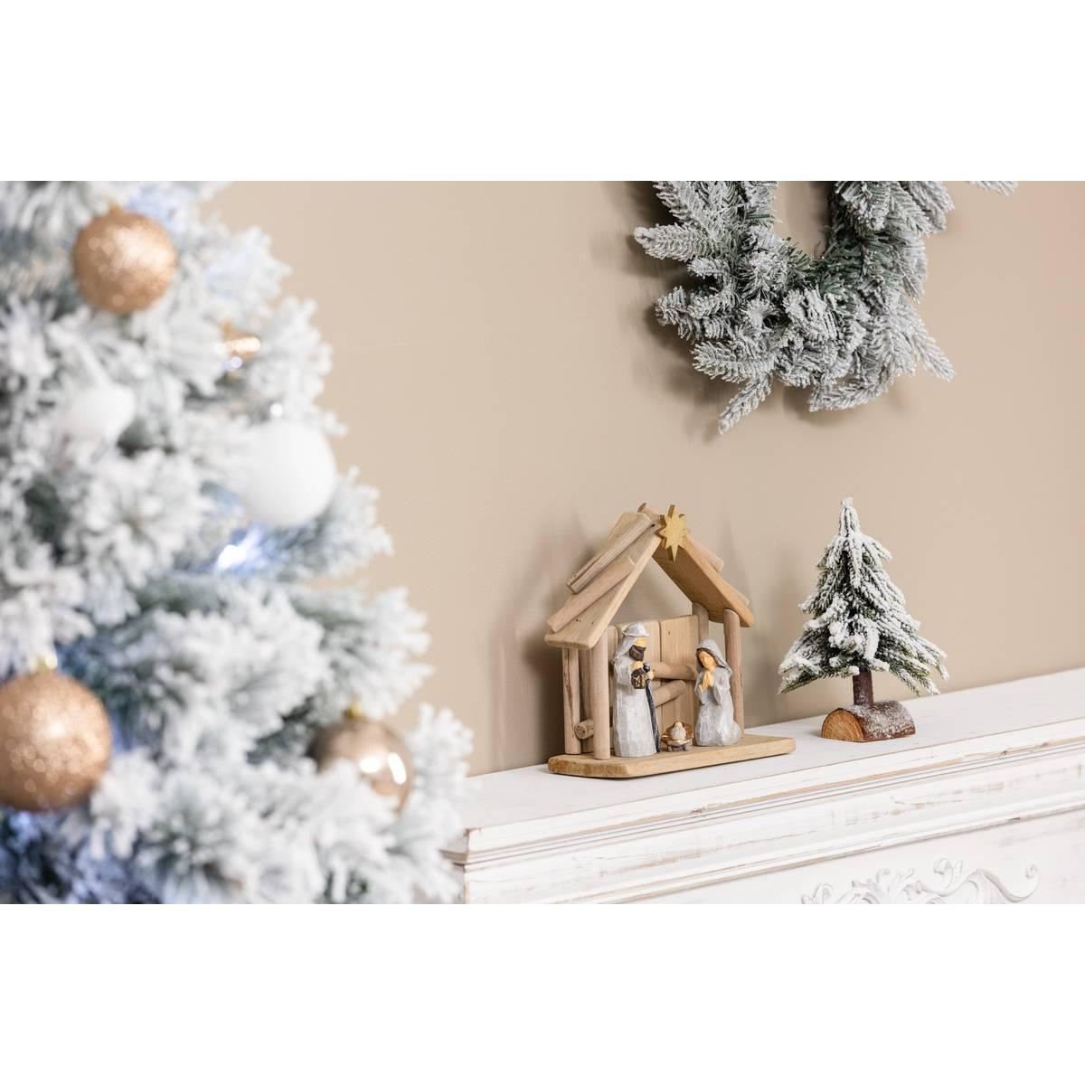 Kerststal-20x19cm-met-figure