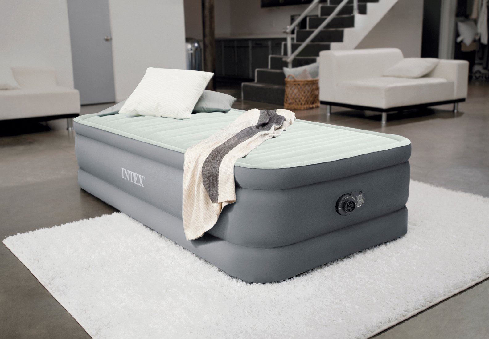 twin-premaire-i-elevated-airbed-with-fiber-tech-rp-w-220-240v-internal-pump-new