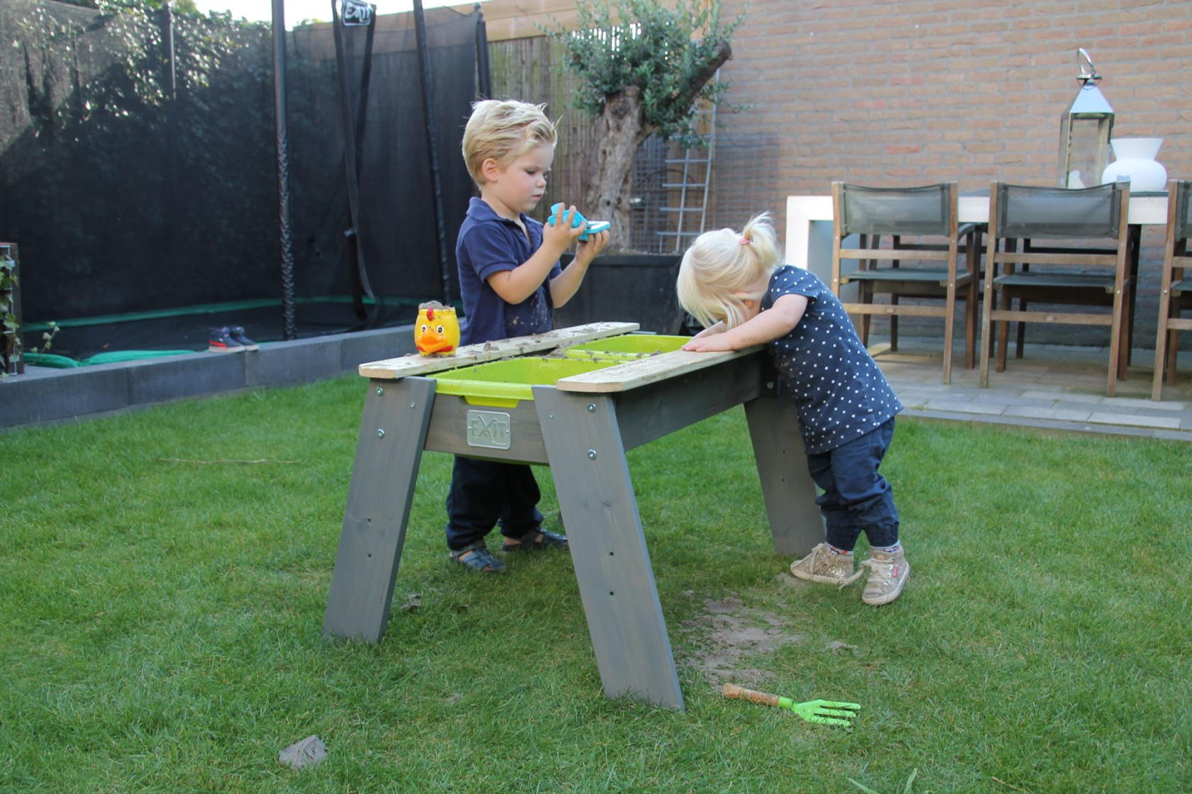 EXIT Aksent sand and water table