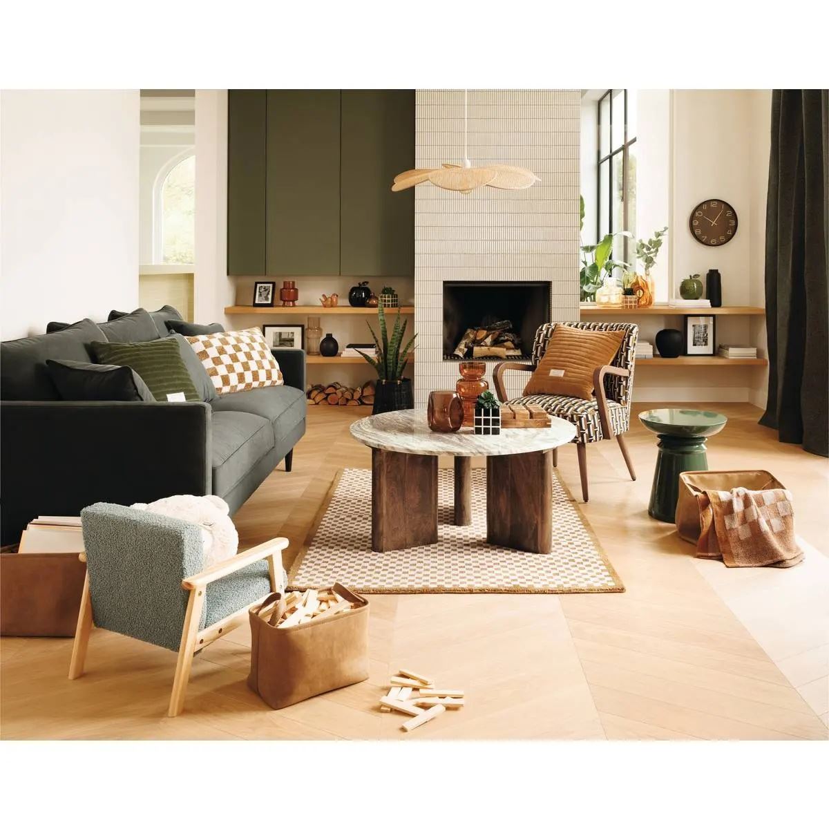 Houten-klok-Ivana-bruin-D38