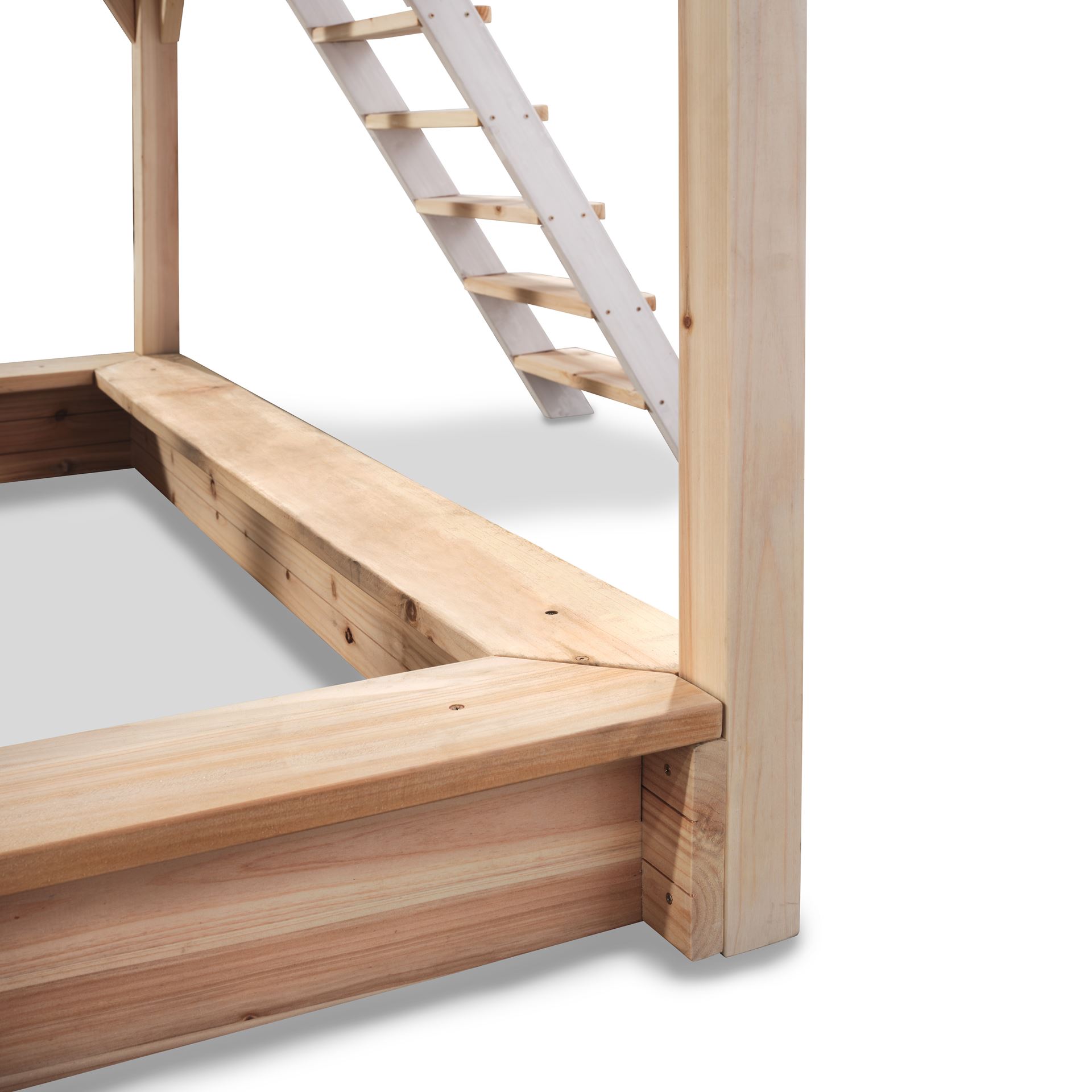 EXIT-Loft-550-houten-speelhuis-groen