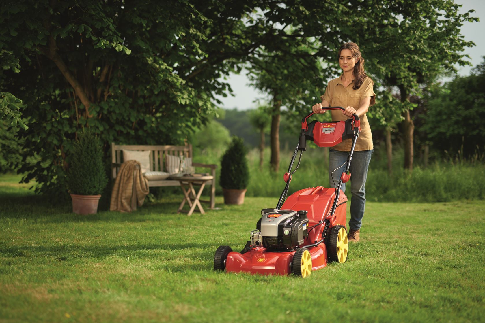 WOLF Garten gasoline lawn mower A 530 A SP HW IS