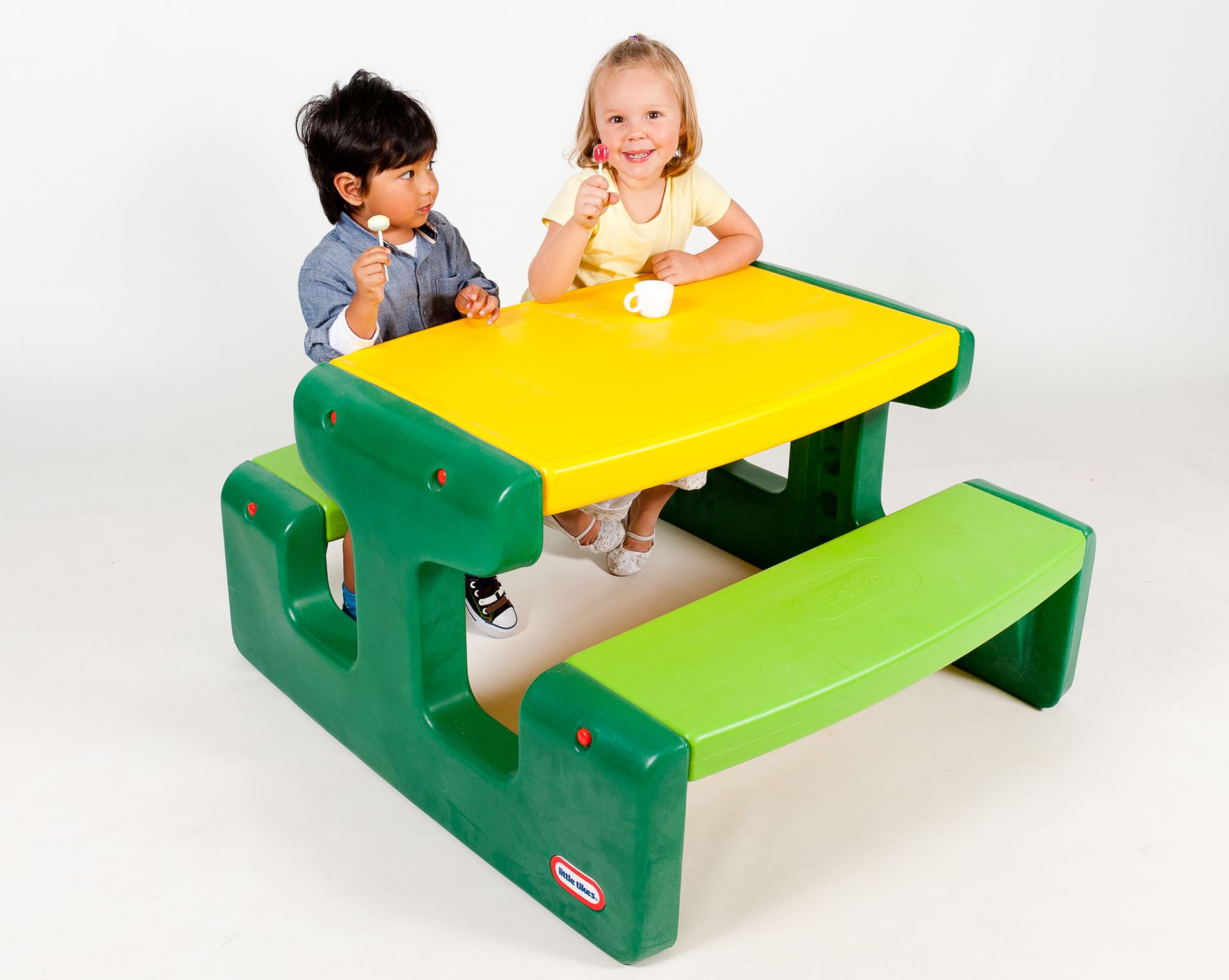 Little-Tikes-grote-kids-speeltafel-Evergreen-large-Groen-zand-kleur-6-kids