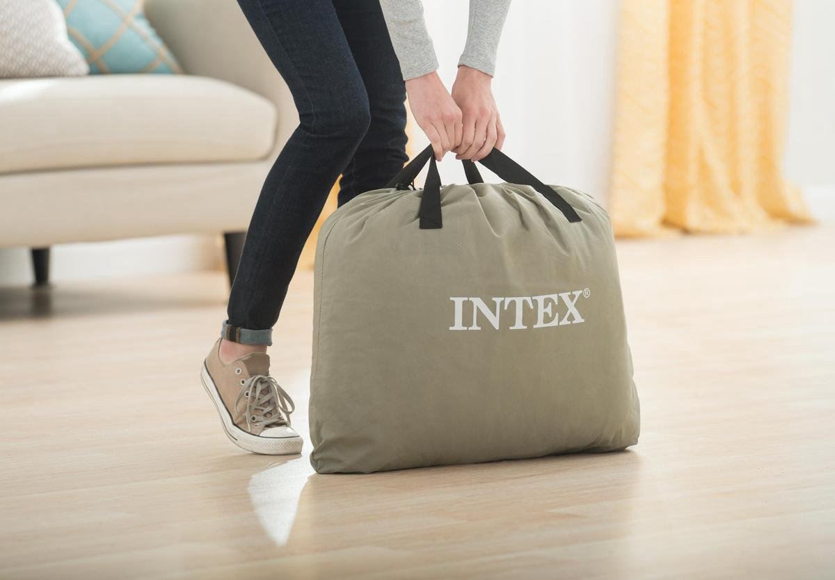 Intex Airbed Queen Deluxe Pillow Rest Raised - 203x152x42 cm - Avec pompe intégrée et sac de voyage