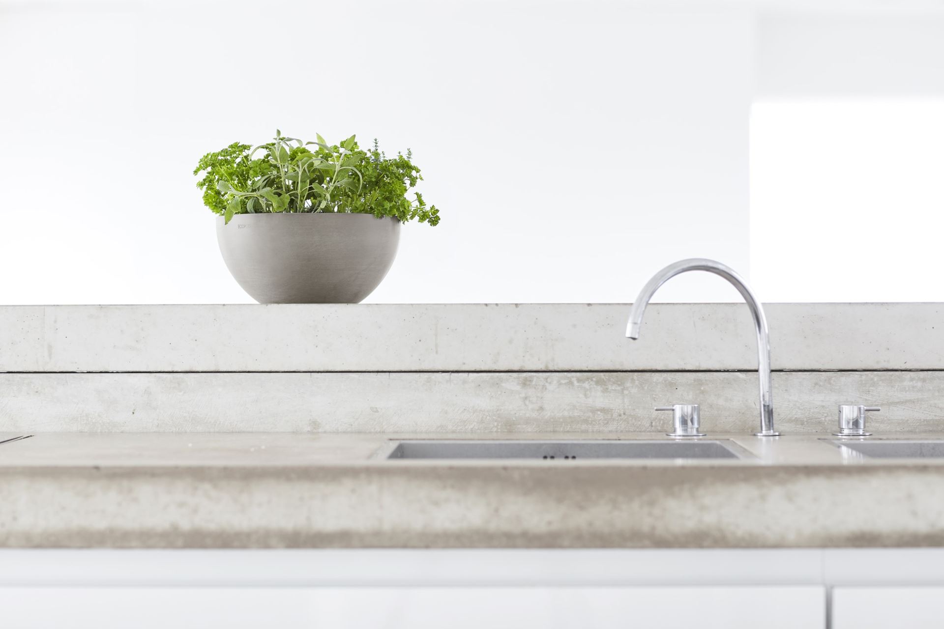 Ecopots-brussels-taupe-25-cm-H12-cm