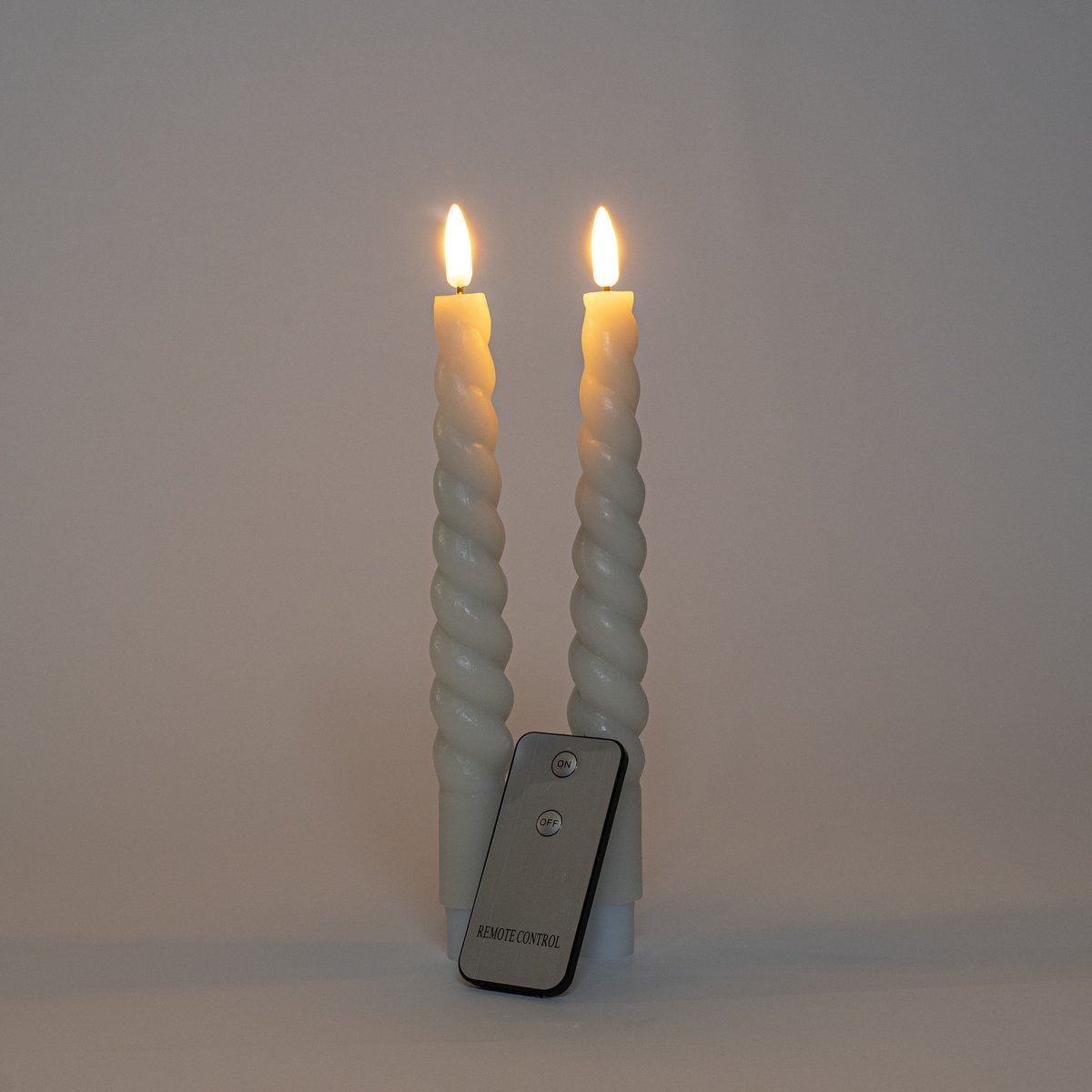 Dinerkaars-swirl-H23cm-2stuks-ivoor