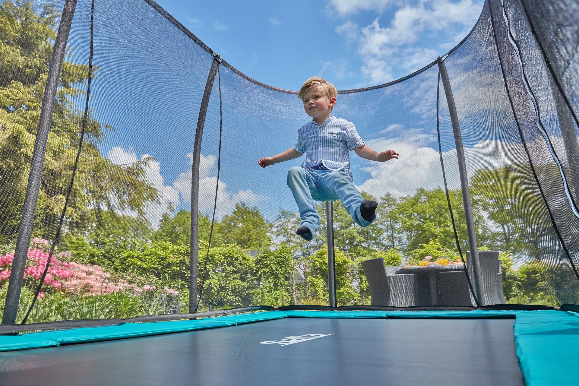 Salta-Comfort-Edition-Ground-366-x-244-cm-Green