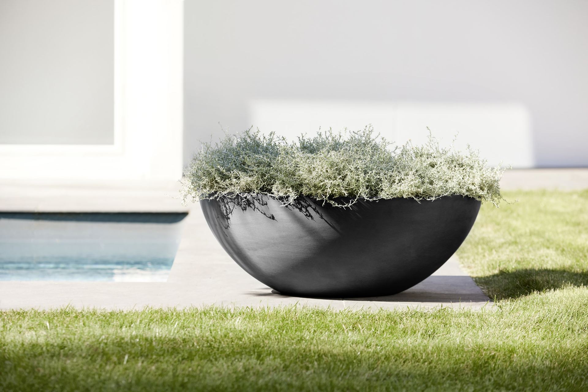 Ecopots-vienna-dark-grey-70-cm-H25-2-cm