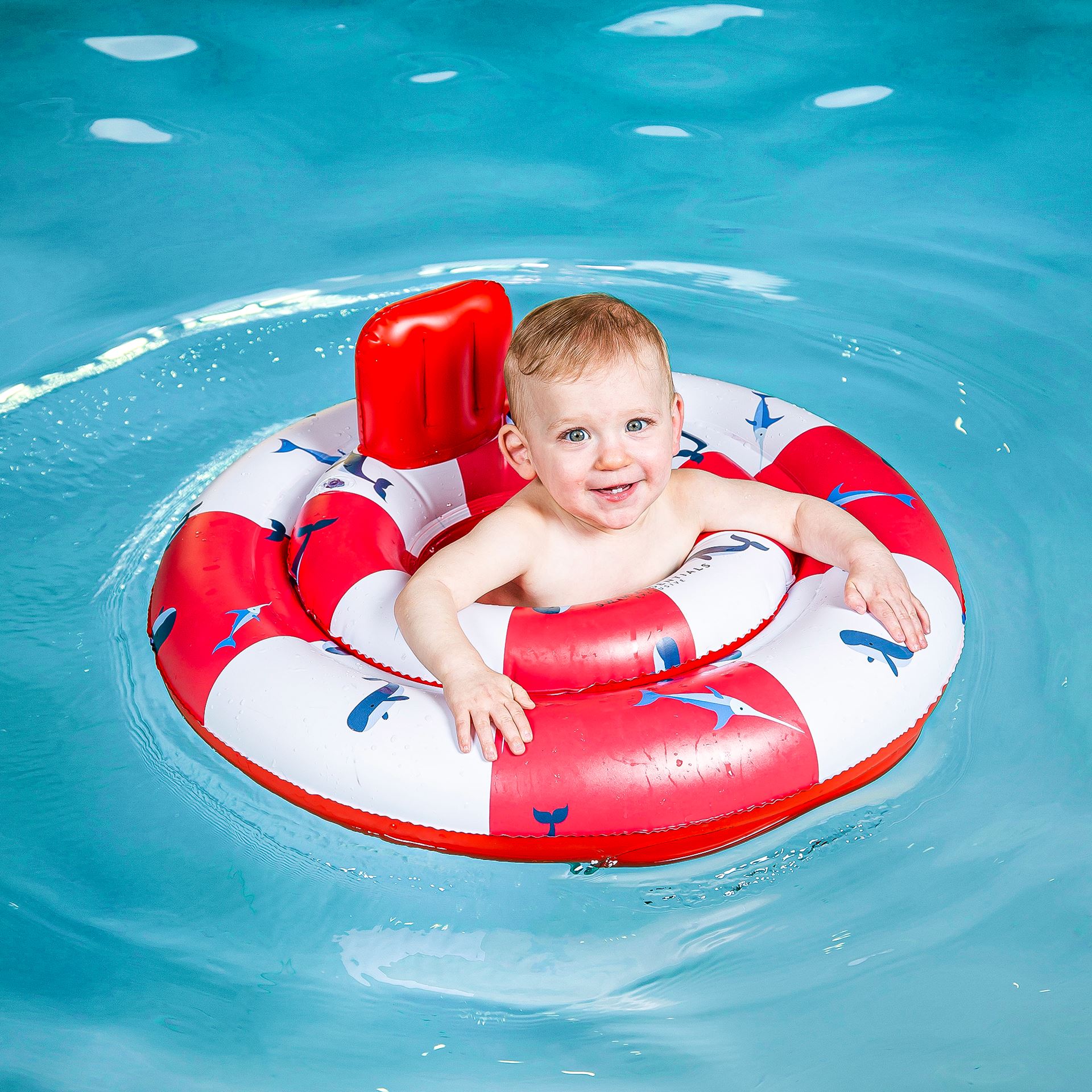 Baby-zwemzitje-roodwit-met-walvismotief-0-1-jaar