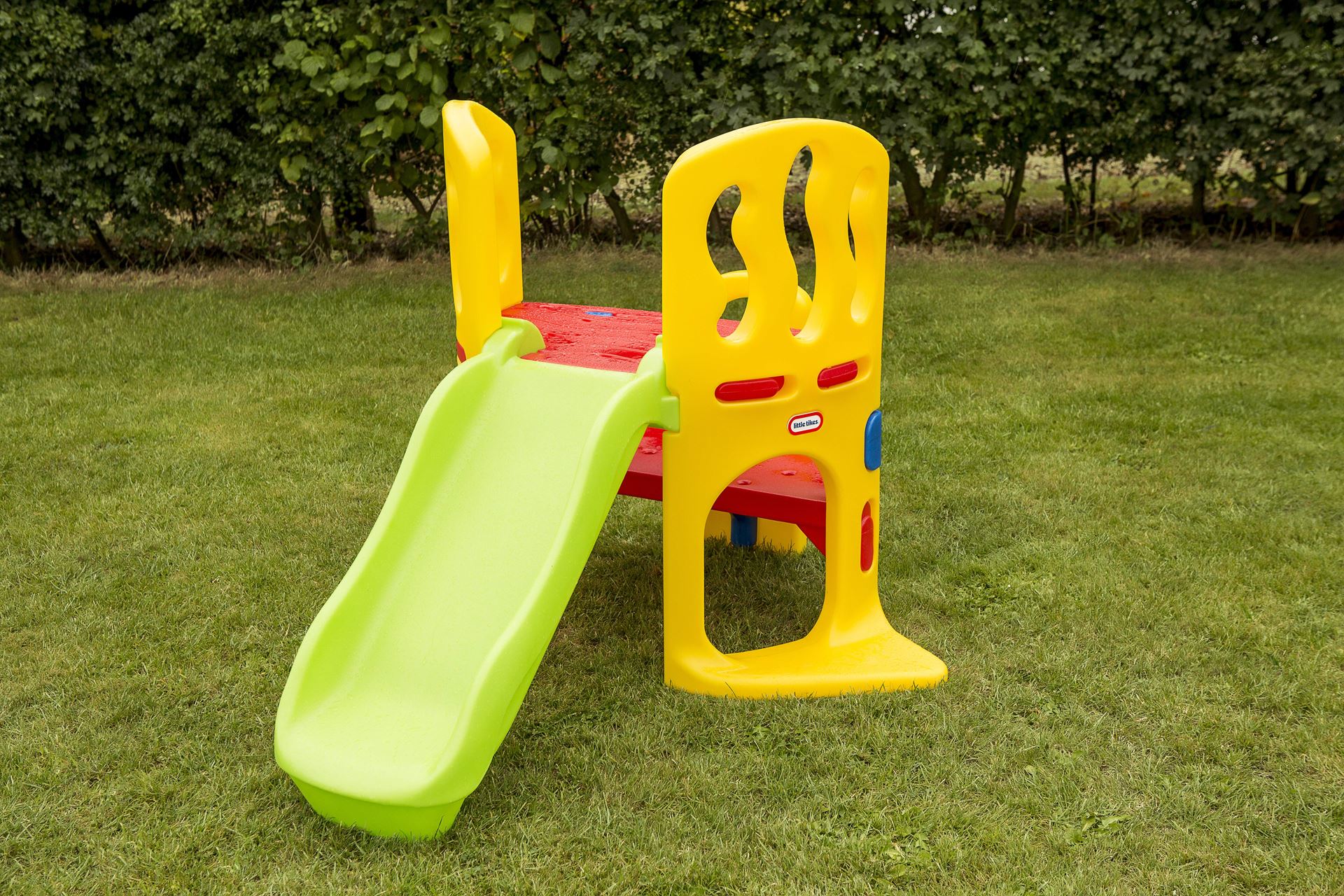 Little-Tikes-klimtoren-Primary-met-glijbaan
