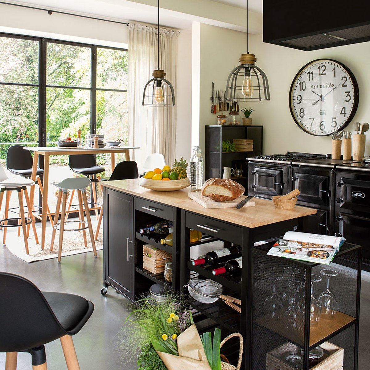 Klein-model-zwarte-keukentrolley-Claude