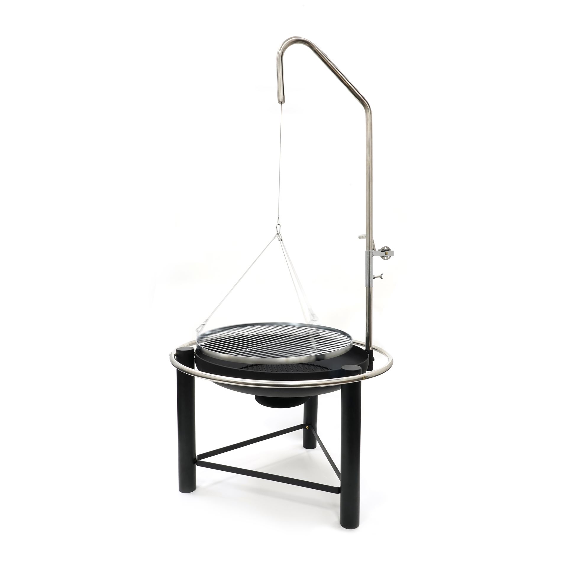 PENDAL-vuurkorf-met-swing-grill