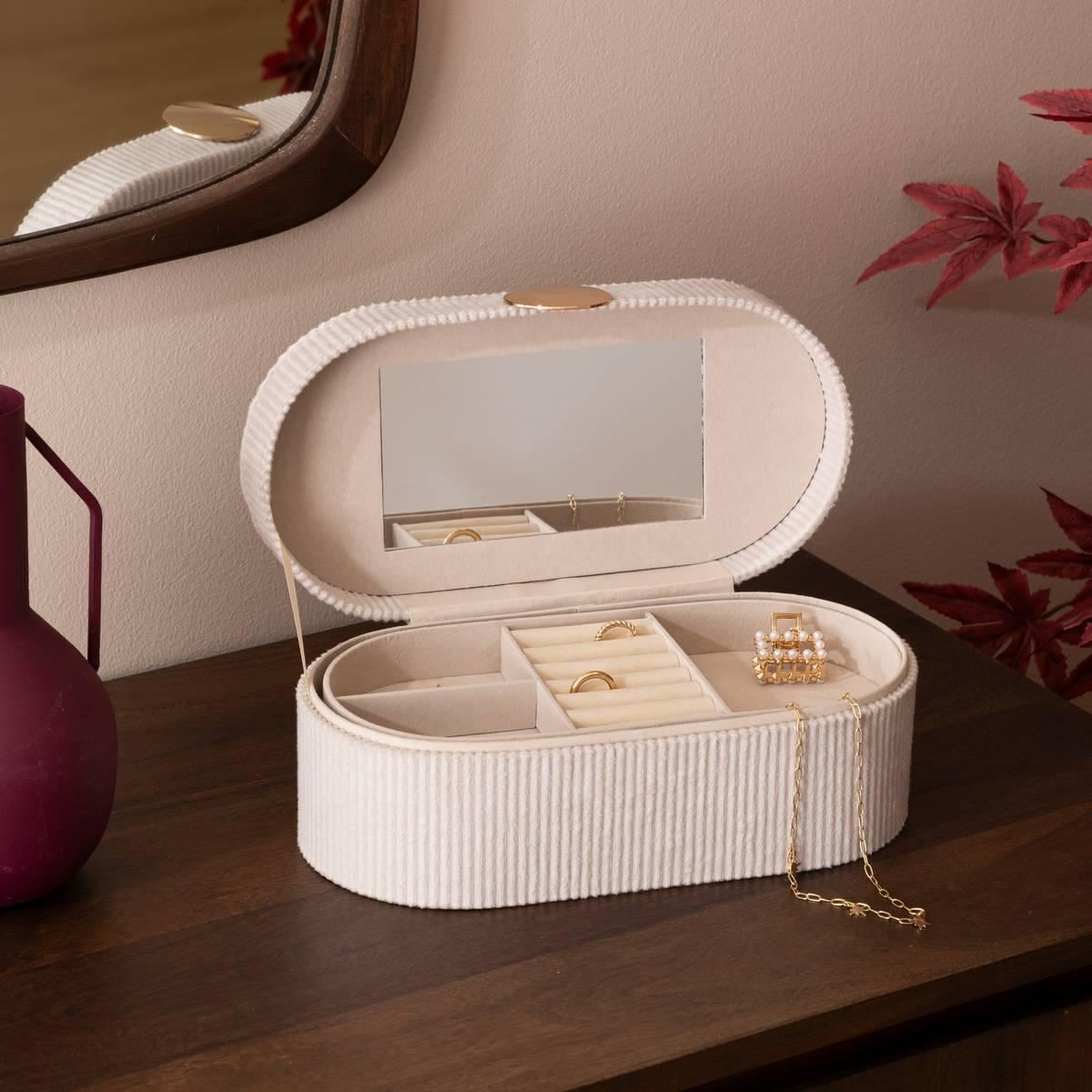 Juwelendoos-Enya-13x10x25cm-fluweel-beige