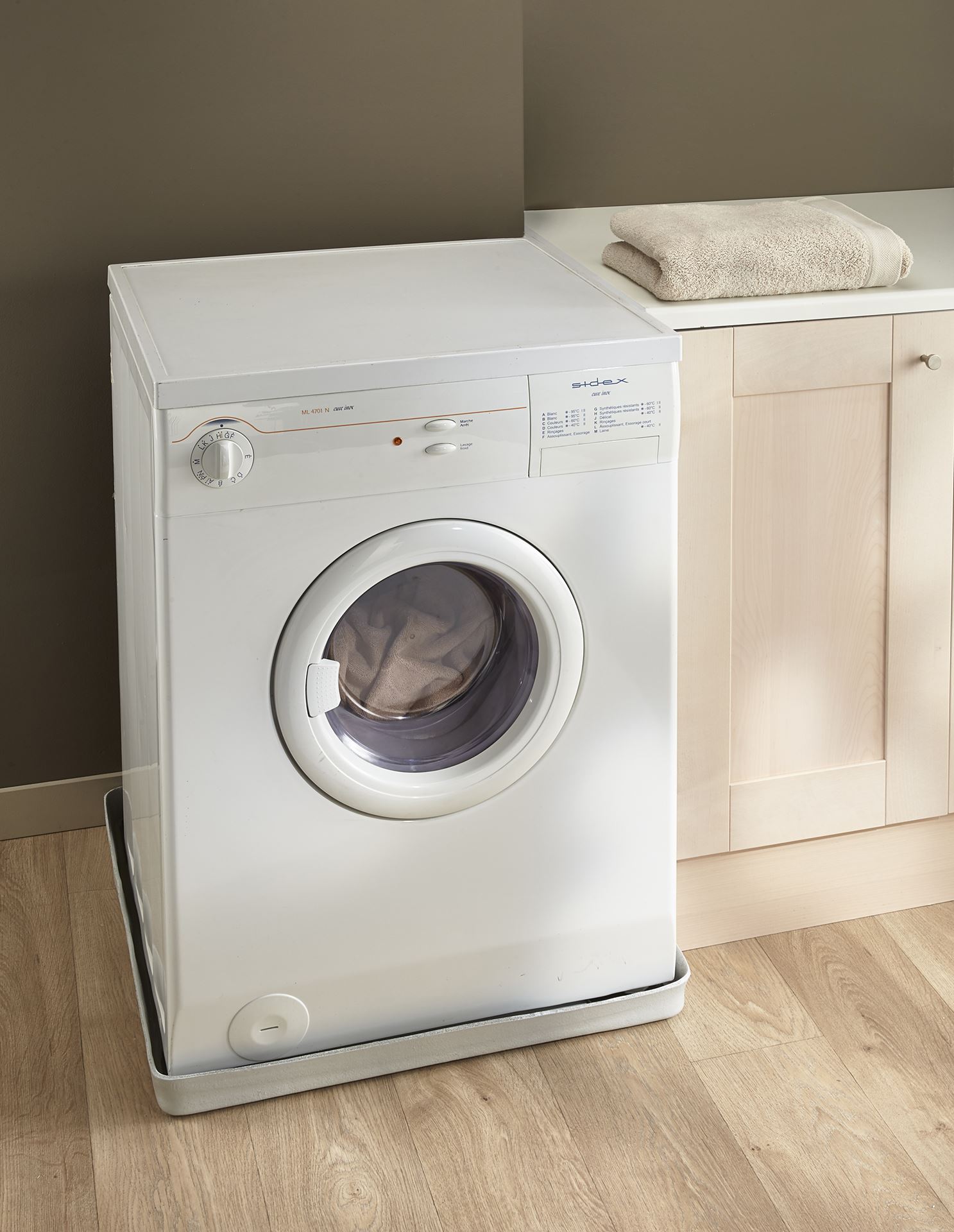 Opvangbak-water-voor-wasmachine