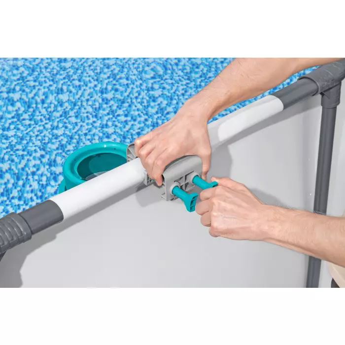 Pool-Surface-Skimmer