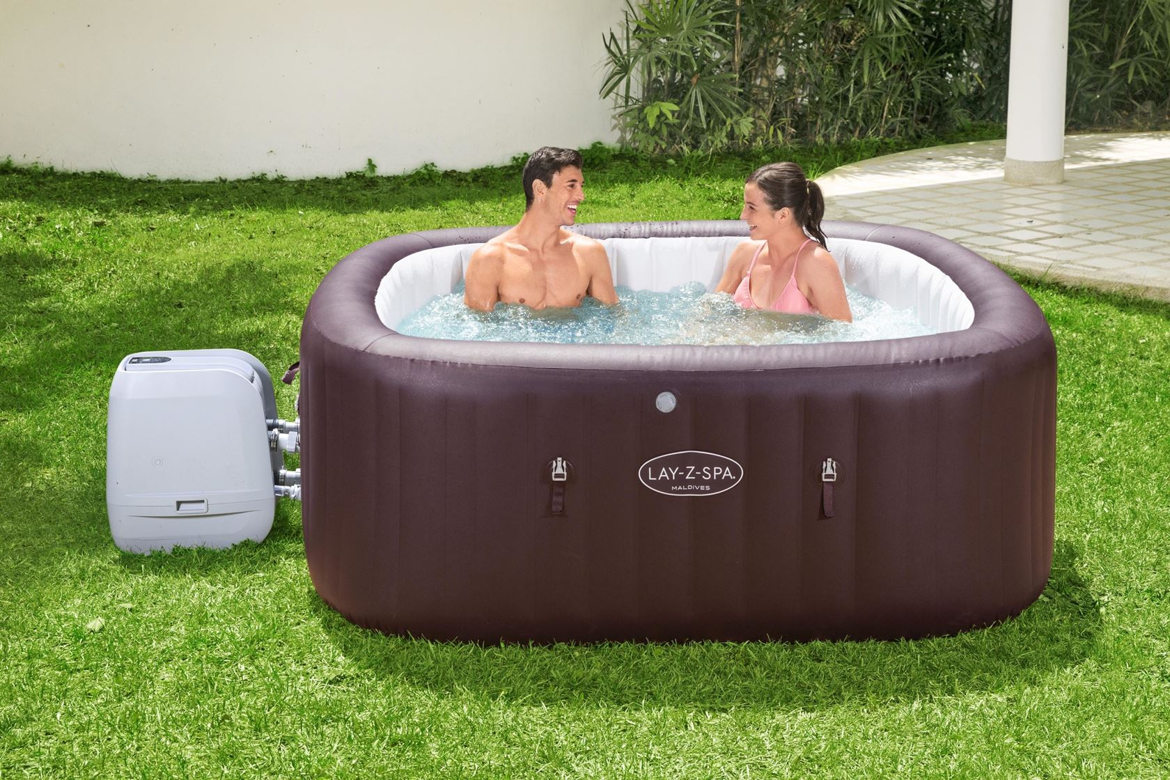 Bestway Lay-Z-Spa Maldives HydroJet Pro inflatable spa - 5-7 people