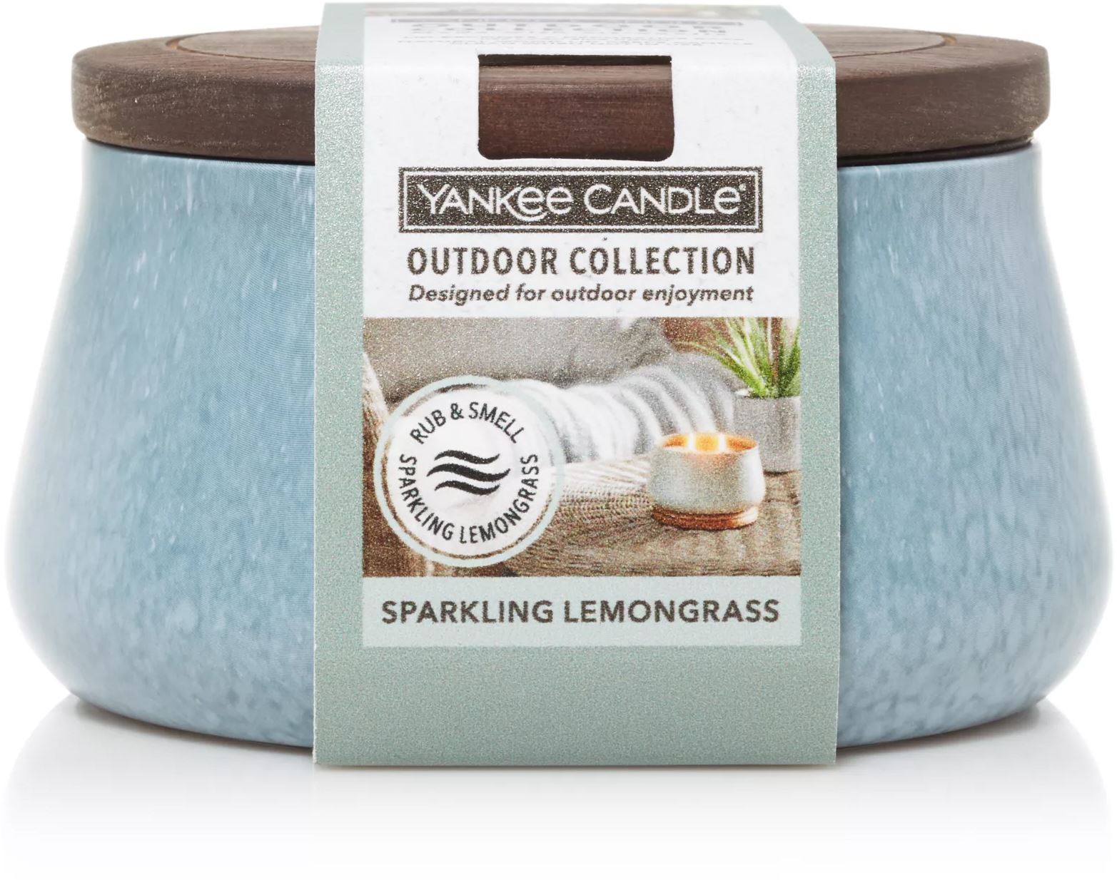 Yankee Candle - Sparkling Lemongrass - Outdoor Candle - 45 branduren