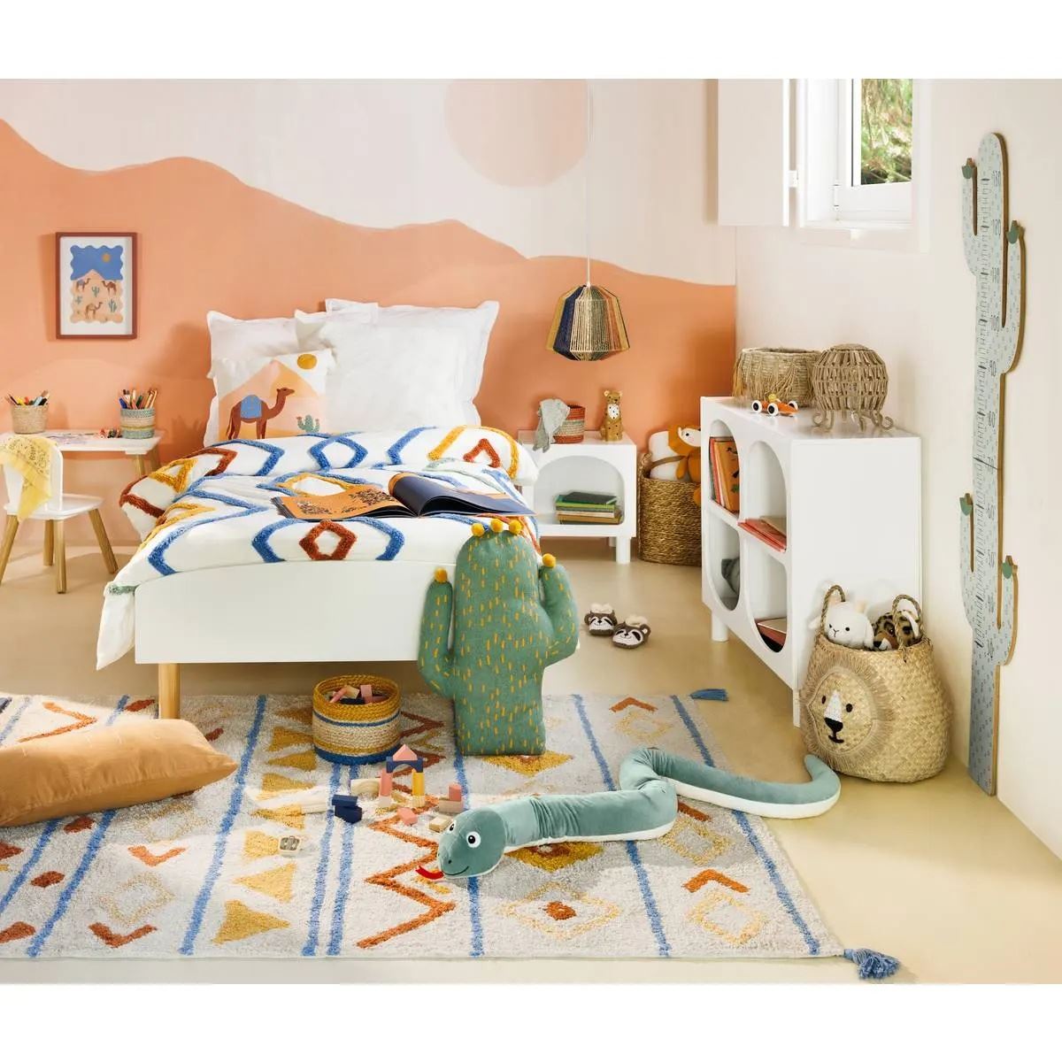 Set-rechthoekige-tafel-met-2-stoelen