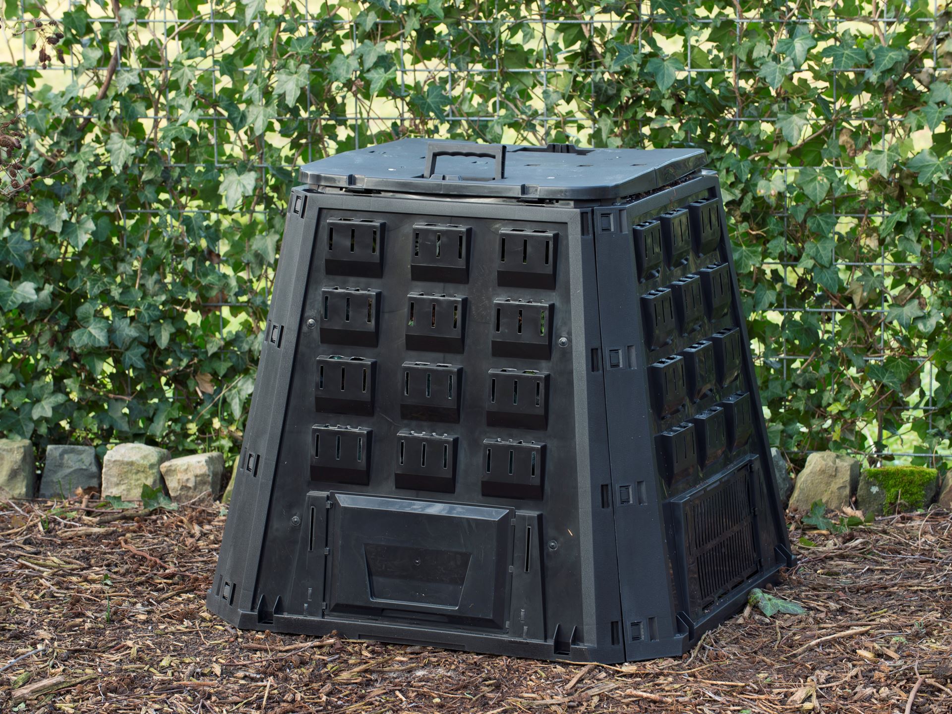 Thermo-compostsilo-400-l-zwart-plastic-inklapbaar-knock-down-H80x88-5x88-5cm