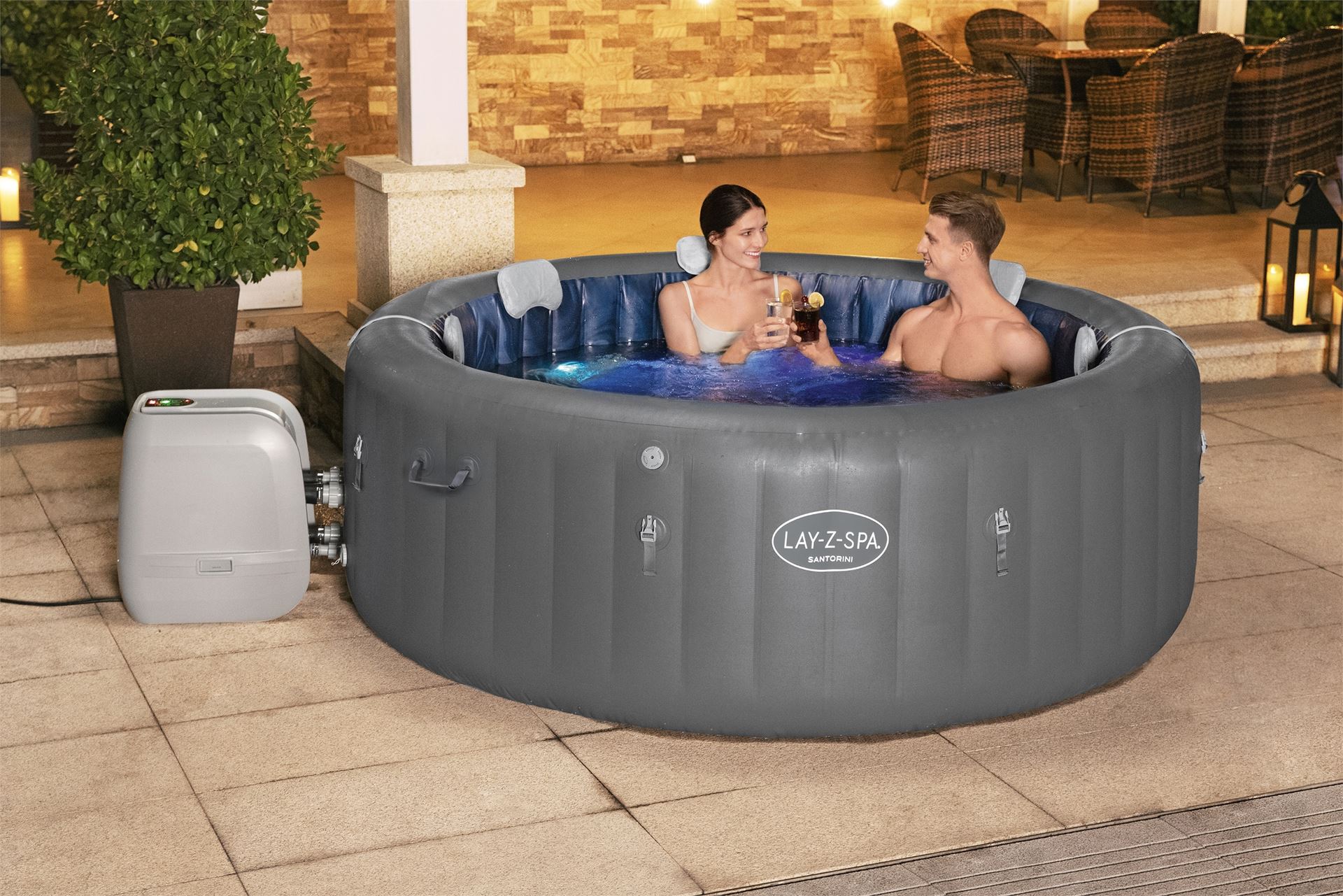 Bestway-Lay-Z-Spa-Santorini-Smart-Luxe-HydroJet-Pro-Opblaasbare-Spa-met-Appbediening-voor-5-7-Personen