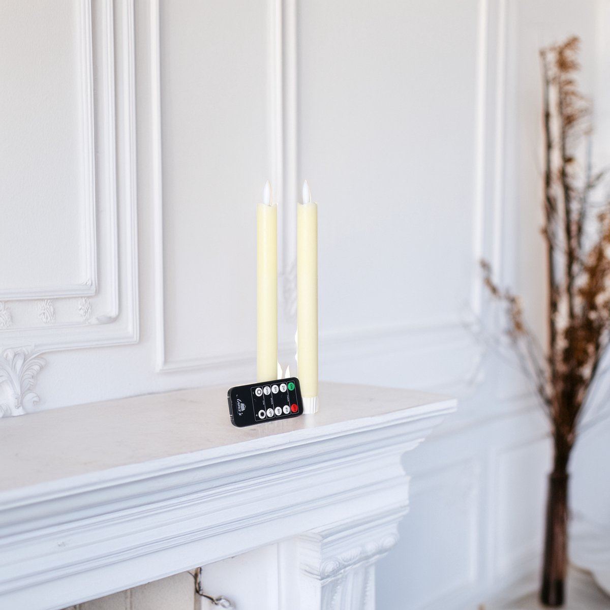 Dinerkaars-Rustiek-H23cm-2stuks-vlameffect-ivoor