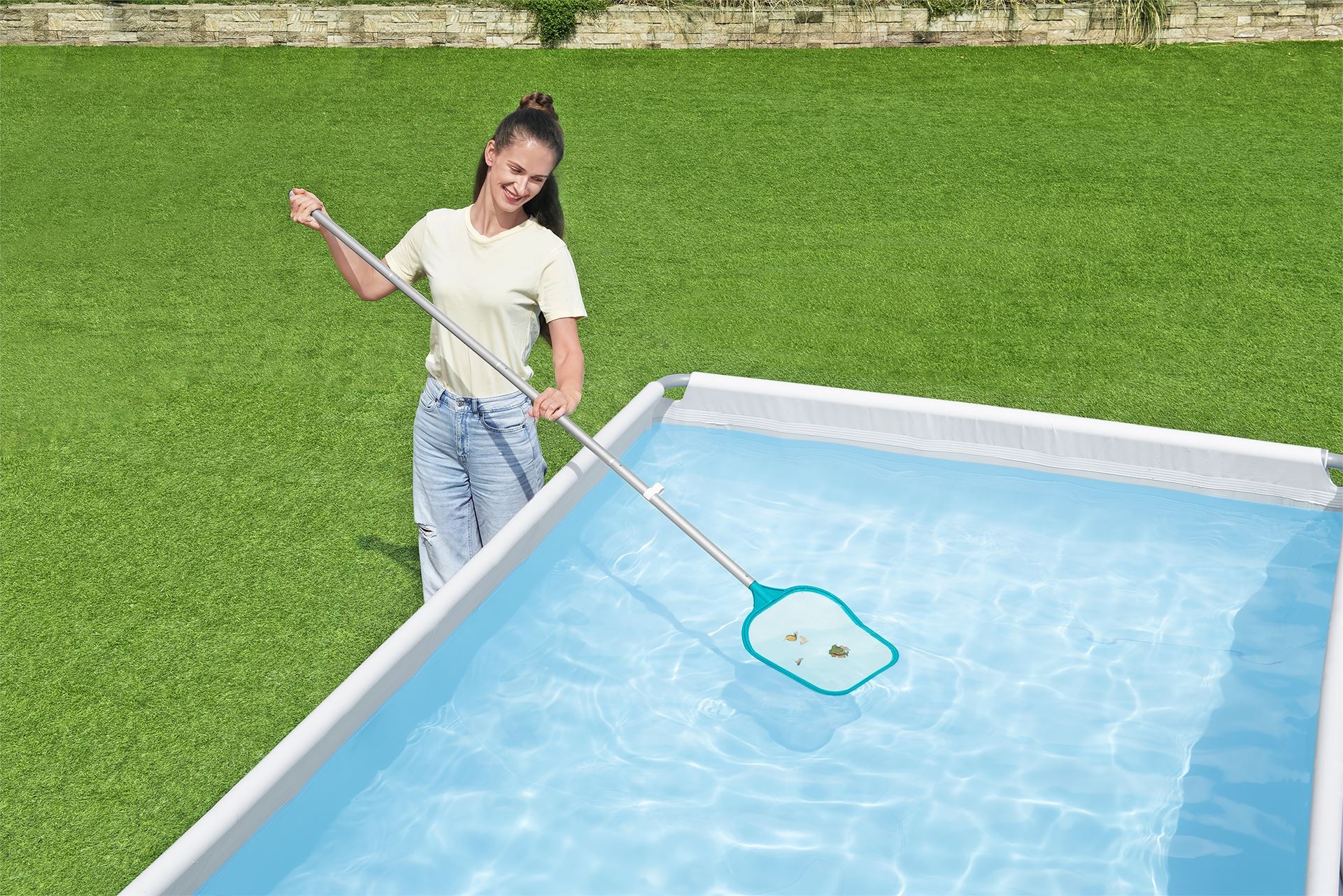 Bestway-zwembadonderhoud-complete-set-AquaClear-Deluxe-voor-zwembadgroottes-tot-396-cm