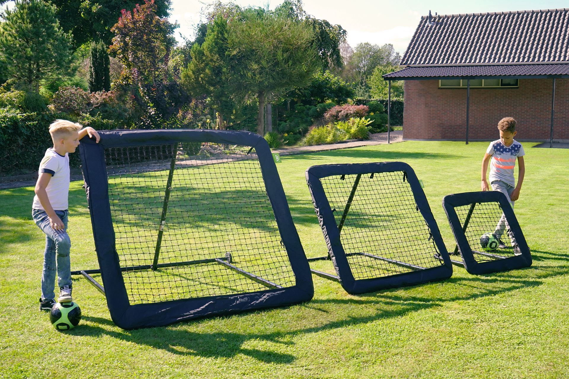 EXIT-Kickback-multisport-rebounder-L-124x124cm