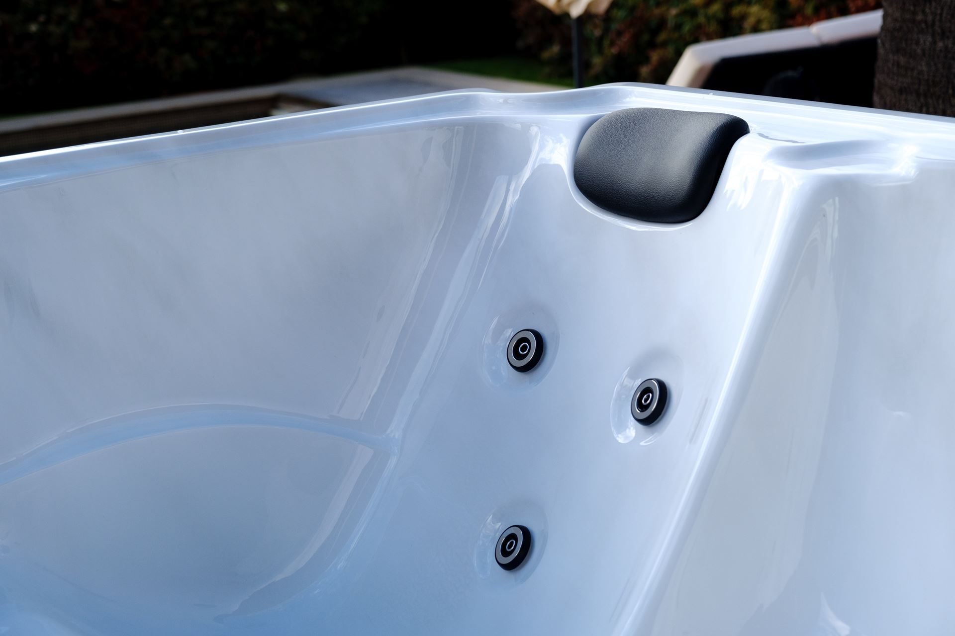 Bestway-Acryl-vaste-Hydrojet-spa-5-personen-12-jets-14-luchtstralen-200x200x78cm