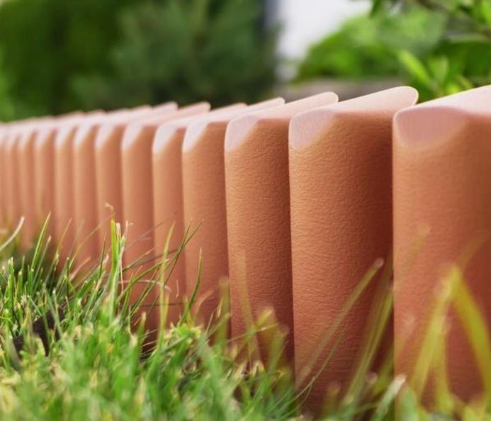 Garden-palisade-BORDER-TERRACOTTA