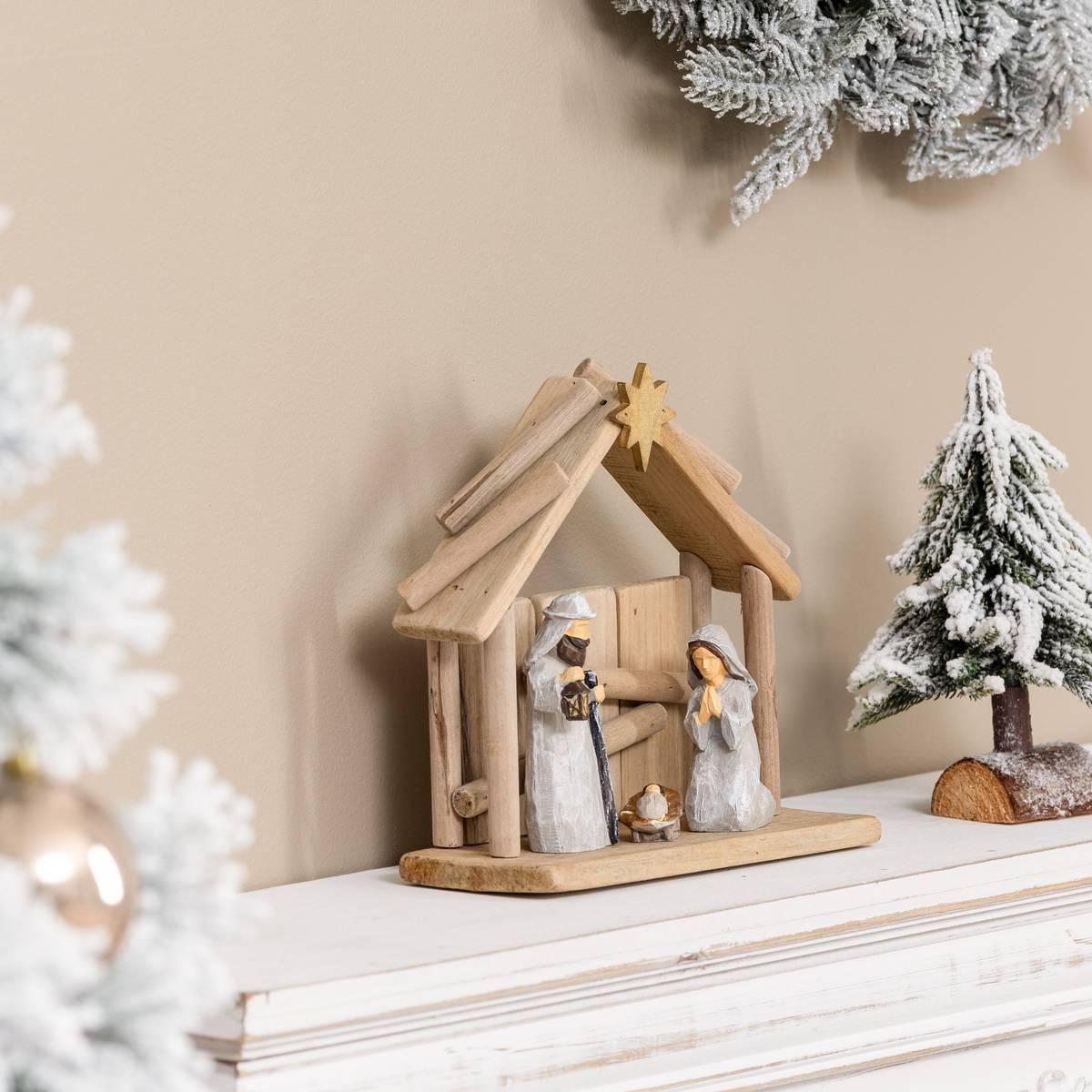Kerststal-20x19cm-met-figure