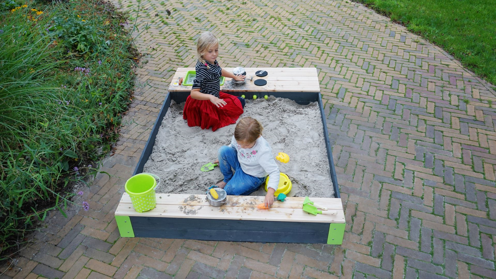 EXIT Aksent wooden sandbox 200x140cm