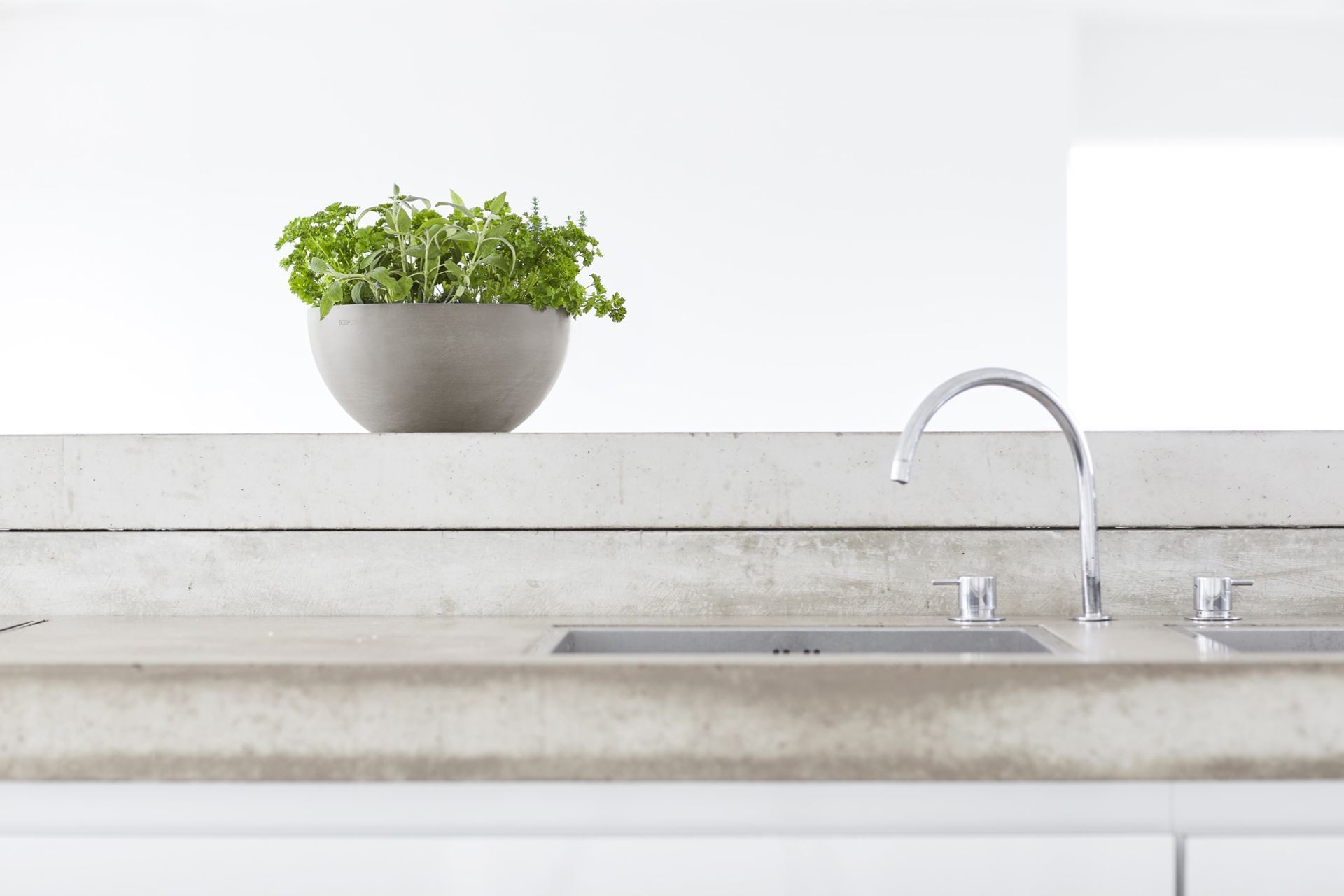 Ecopots-brussels-taupe-25-cm-H12-cm