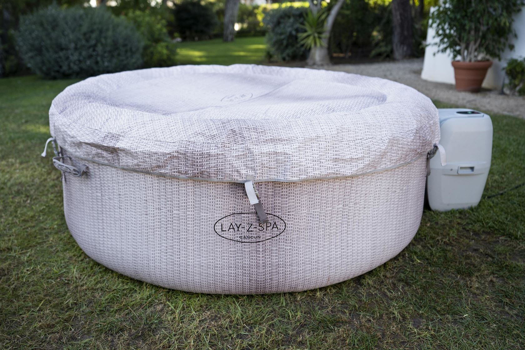 Lay-Z-spa-Cancun-Airjet-180x66-cm-Bestway