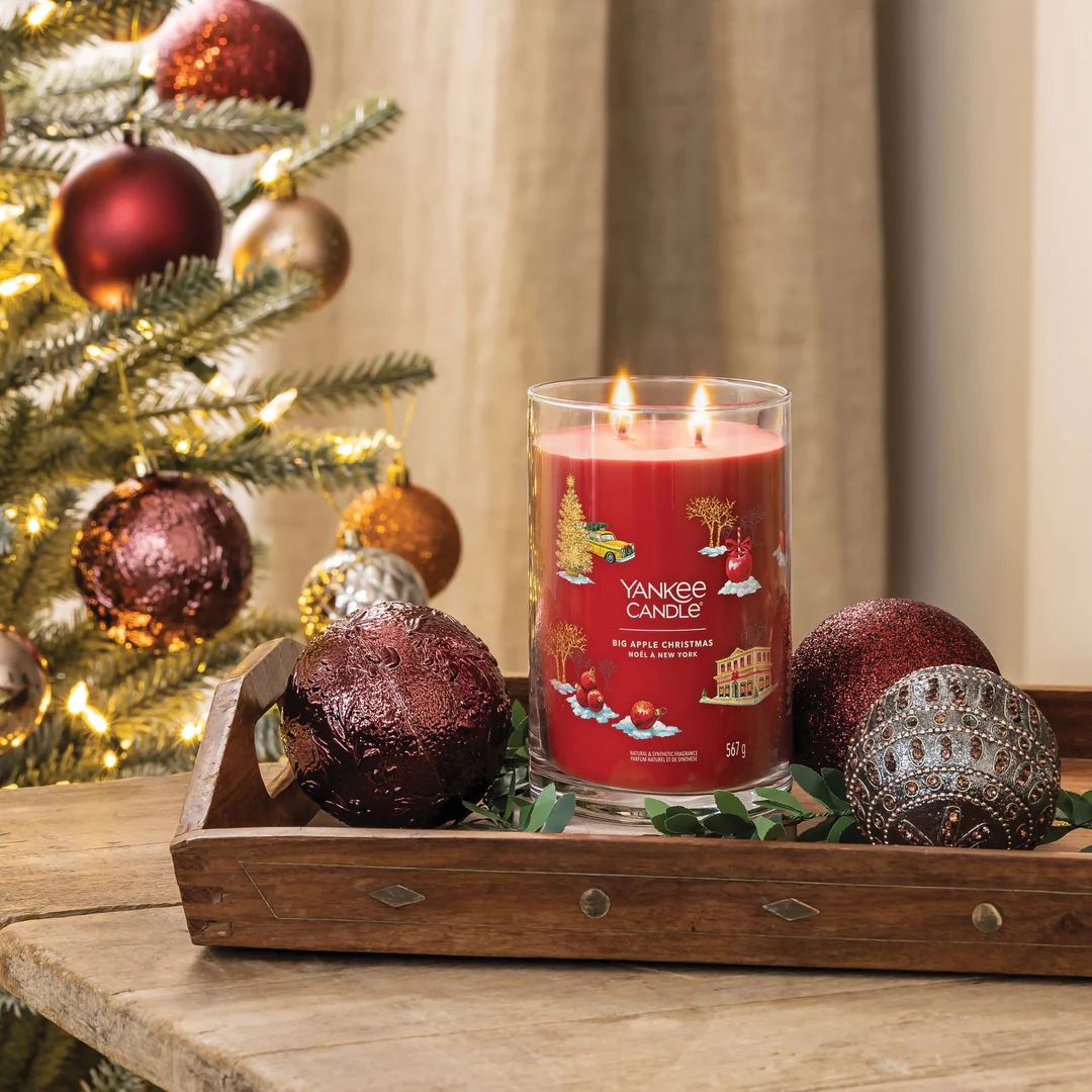 Big-Apple-Christmas-Signature-Large-Tumbler