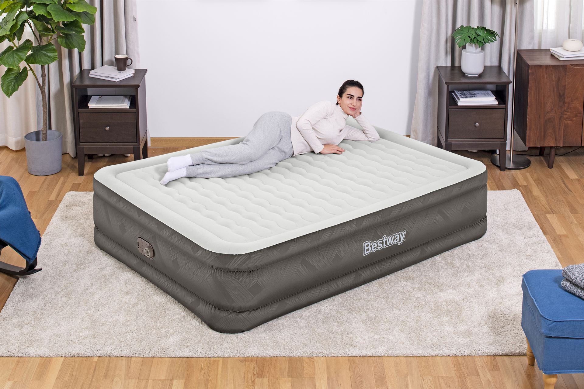 Bestway matelas d'air 'Fortech Queen' - 203x152x46 cm - avec pompe incorporée - brun/gris Bestway-2-03m-x-1-52m-x-46cm-Fortech-Air-Mattress-Queen-Built-in-AC-pump