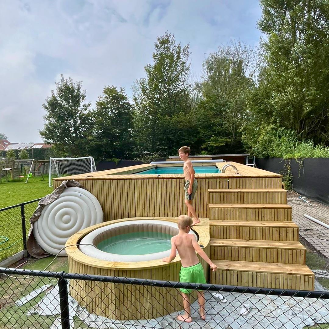 Simtub-4-Hottub-230x230x70cm