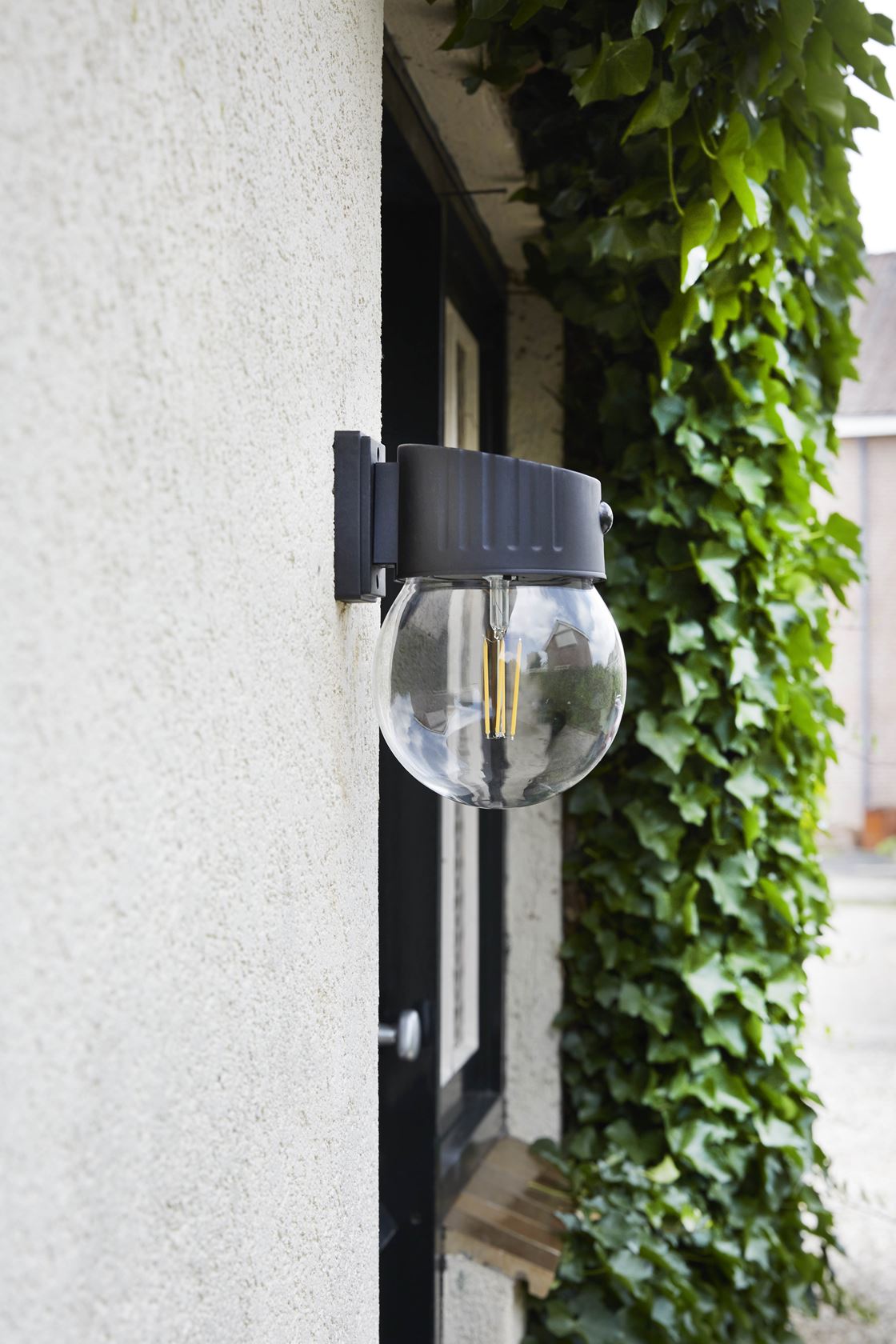 Tuinlamp-LED-intelligent-solar-nice-met-bewegingssensor-300-lumen