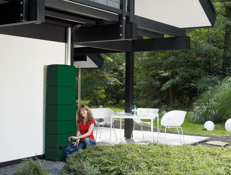 Regenton-muurmodel-slim-650l-groen-kr-