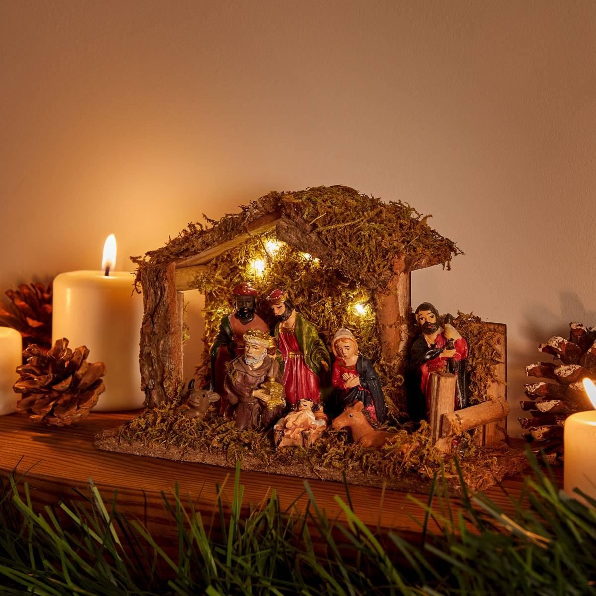 Kerststal-led-7-figuurtjes-20x13cm