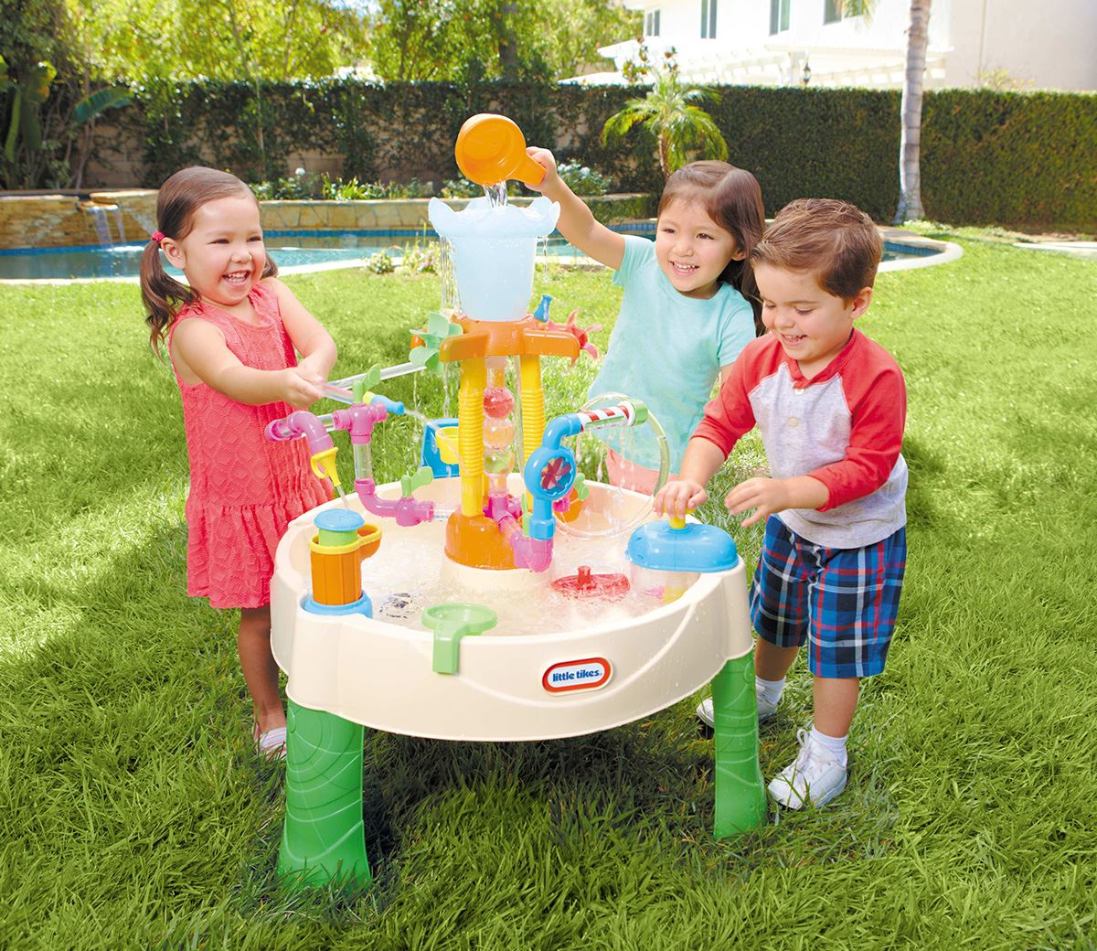 Little-Tikes-watertafel-fountain-factory