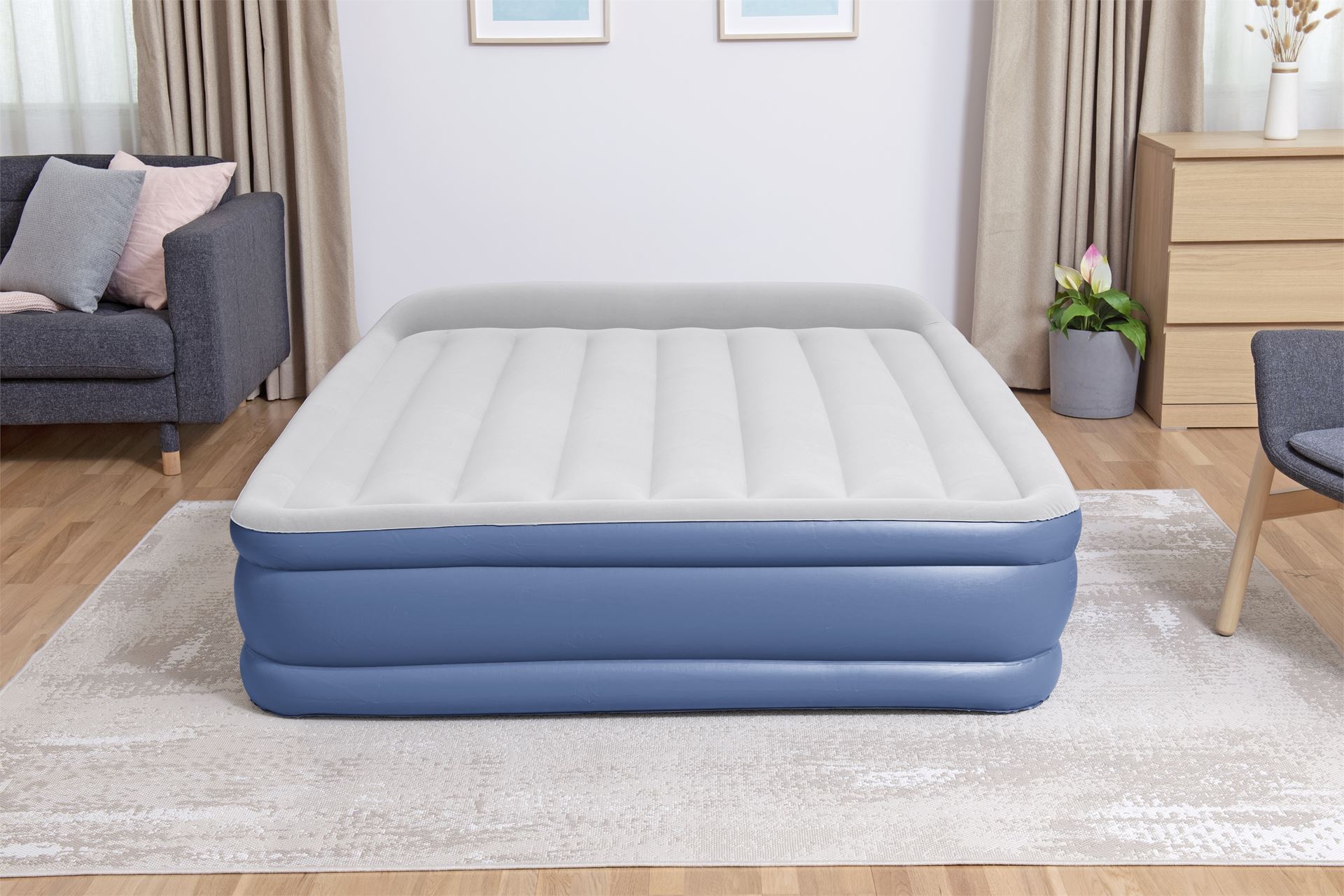 Bestway airbed 'Tritech Queen' - 203x152x46 cm - with side, built-in pump, deflating valve and pillow - blue/gray Bestway-2-03m-x-1-52m-x-46cm-Tritech-Air-Mattress-Queen-Built-in-AC-Pump
