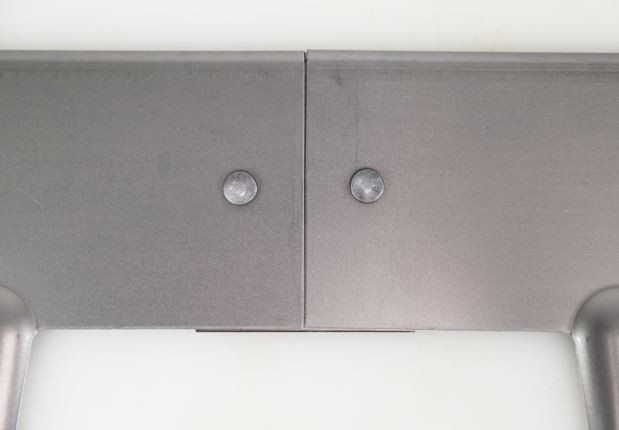 Famiflora démarcation en acier corten - avec sommet arrondi - H : 16cm x L : 100cm - 1.2mm d'épaisseur - y compris les piquets de terre - Qualité européenne !