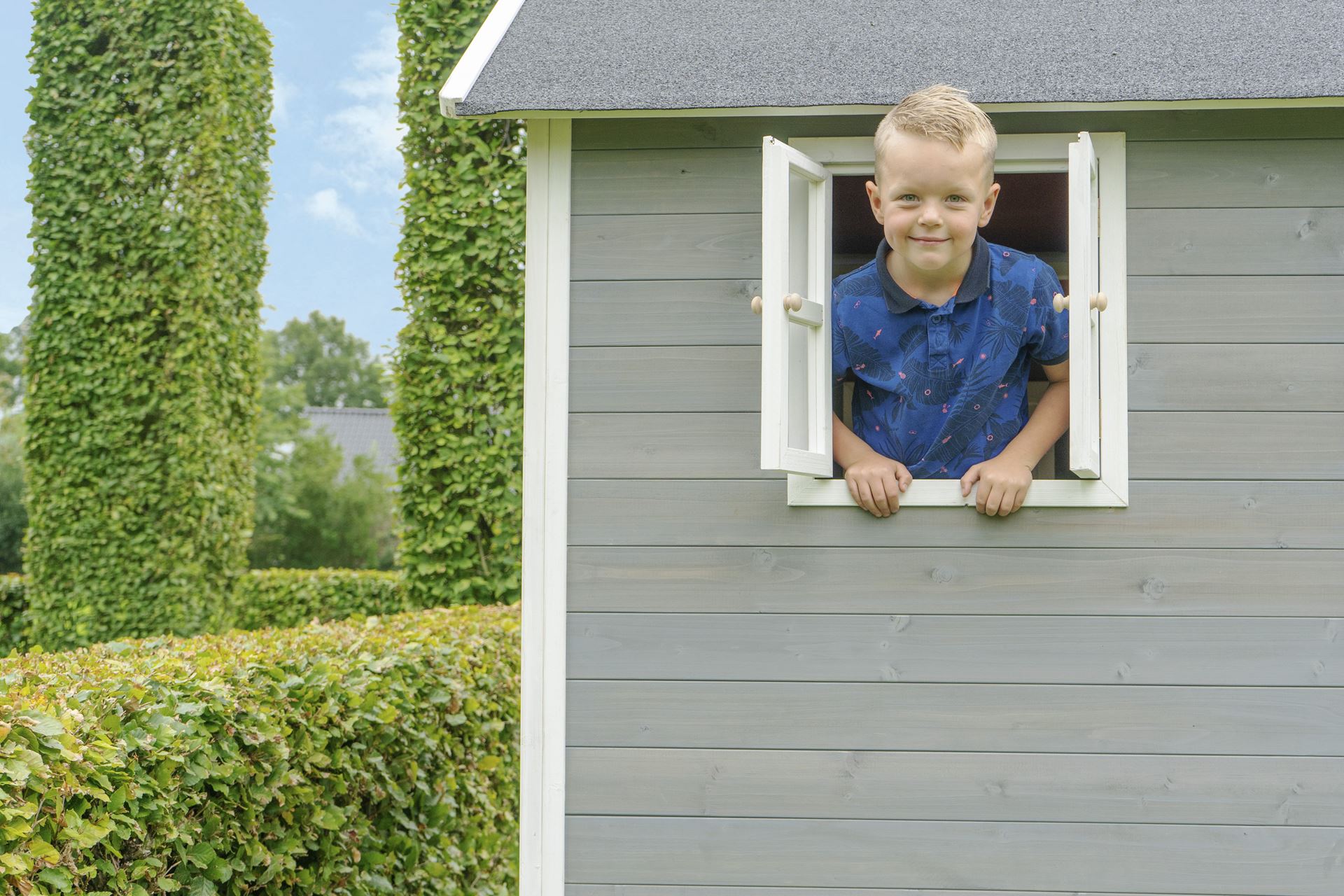 EXIT-Loft-300-houten-speelhuis-grijs