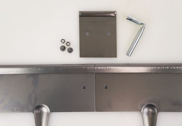 Famiflora démarcation en acier corten - avec sommet arrondi - H : 16cm x L : 100cm - 1.2mm d'épaisseur - y compris les piquets de terre - Qualité européenne !