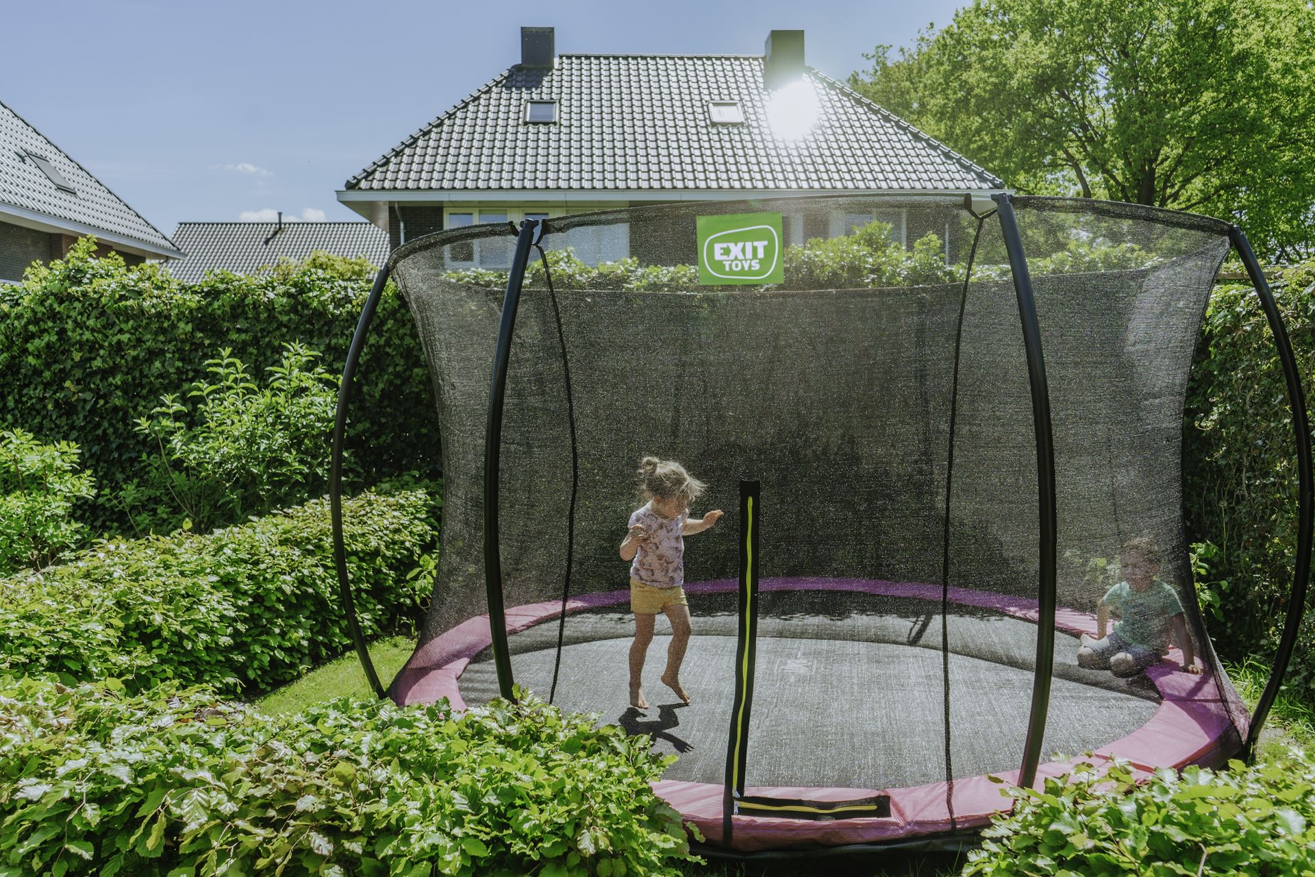 EXIT-Silhouette-inground-trampoline-366cm-met-veiligheidsnet-roze