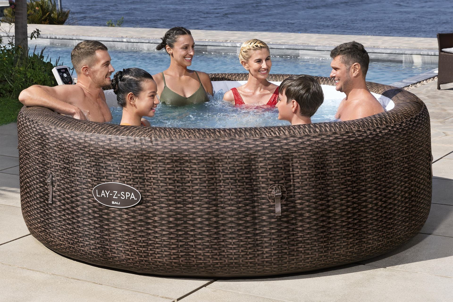 Lay-Z-Spa2-16mx71cm-Bali-MaxHold-EnergySense-UltraFit-Smart-AirJet-7-Brown-Rattan-Round